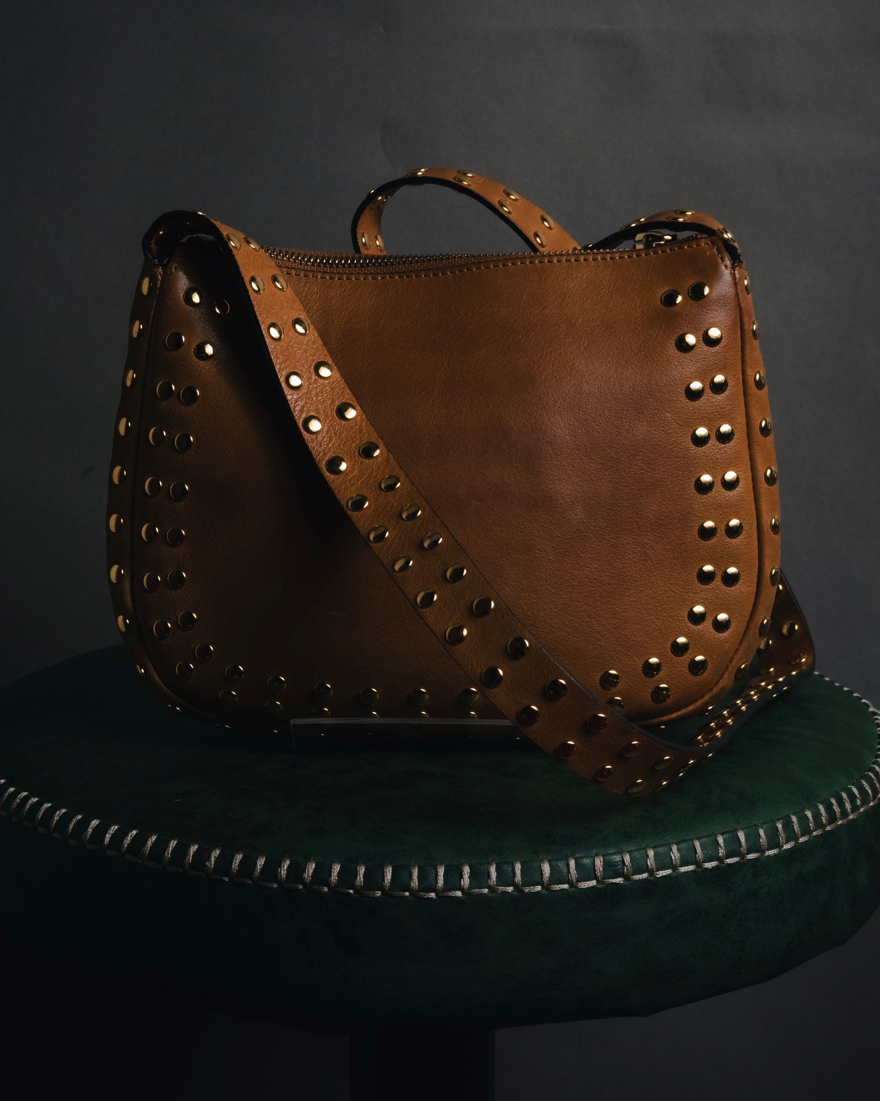 "MARNI" 2010’s-20’s studded leather shoulder bag