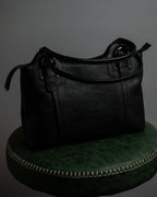 "Mila Schön" Horizontal minimalist metal fittings leather one-handle bag