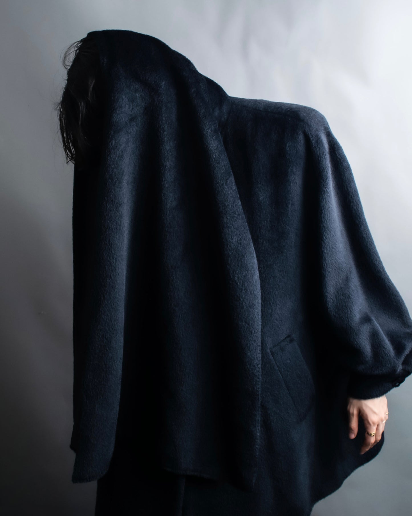 "DIOR" Cape docking fluffy mid length coat