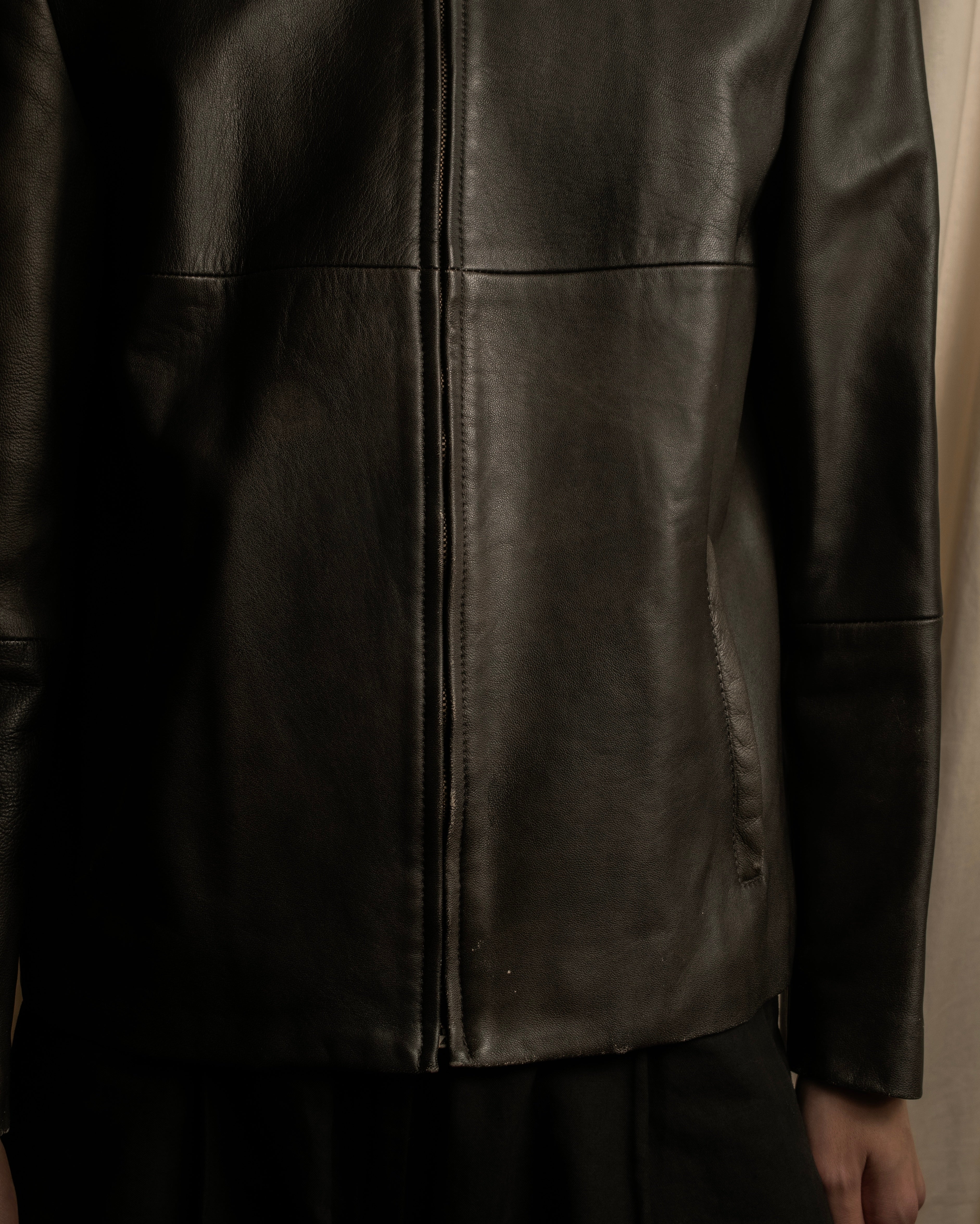 "Weekend Max Mara" Minimalist design center zip-up leather jacket
