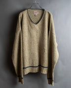 "Vintage oversized ribbed V-neck knit pullover"