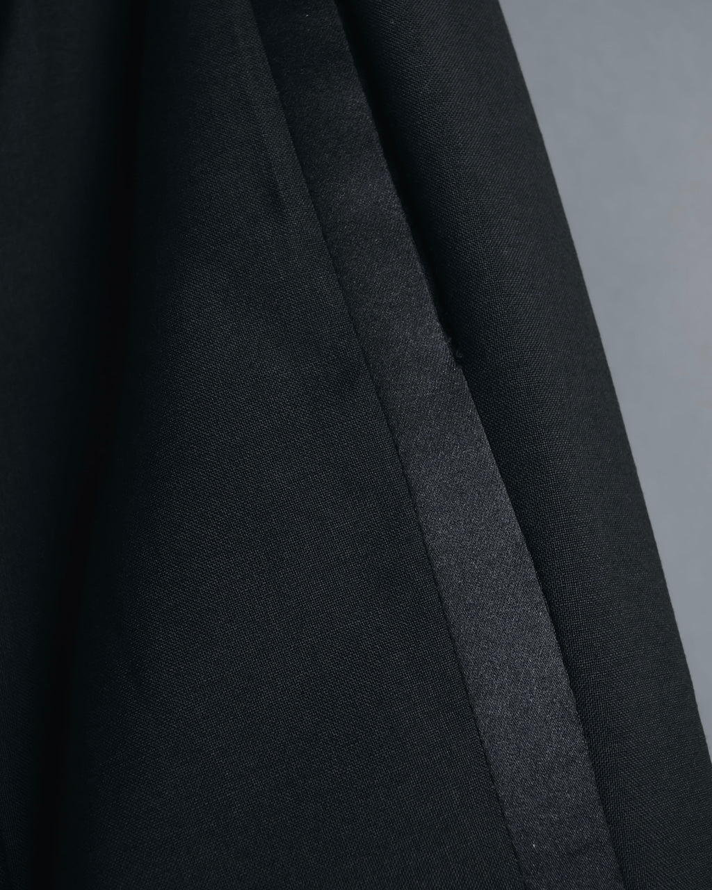 "Dior Homme" Chris Van Assche design satin lapel tuxedo set up