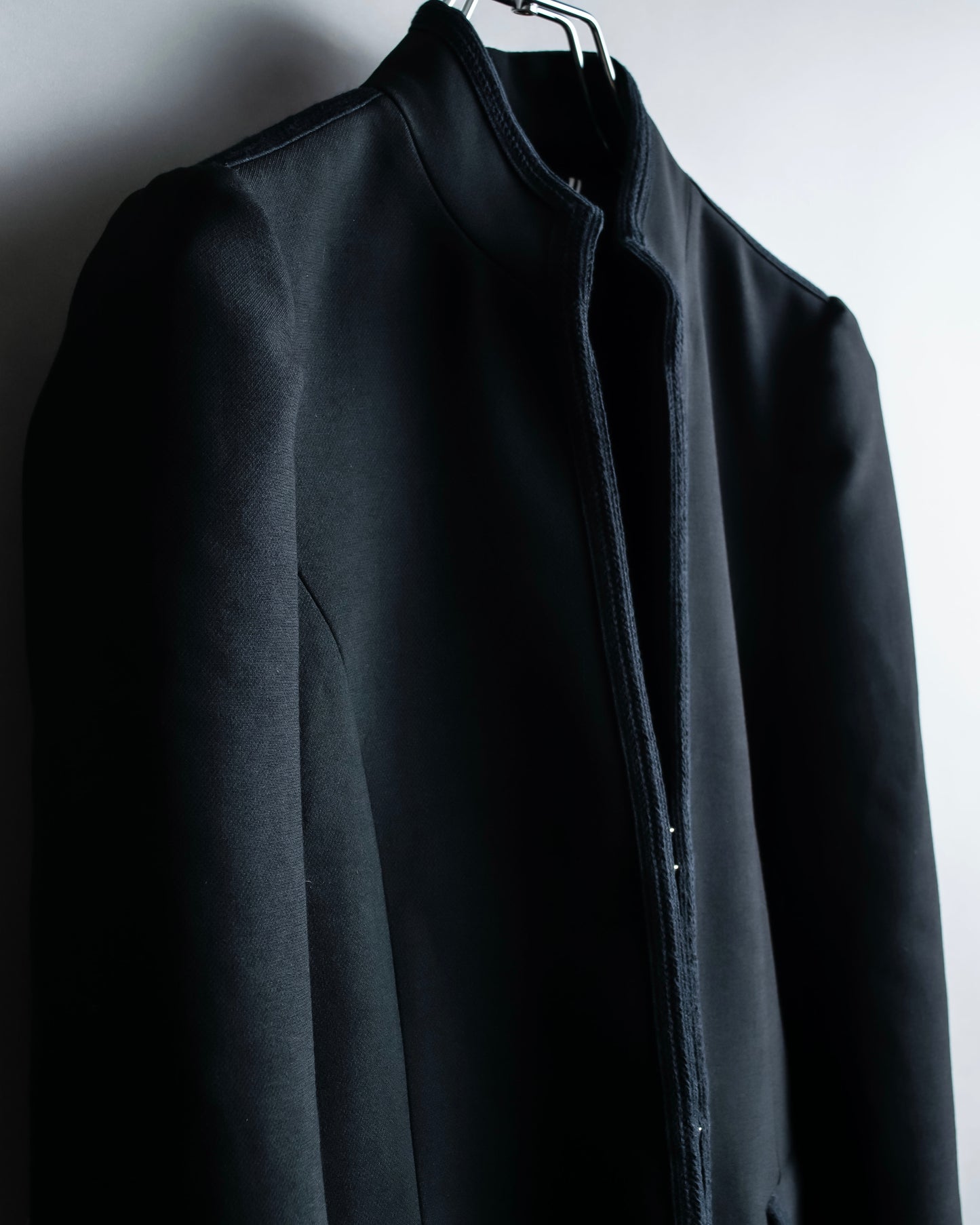 "Max&Co" Beautiful silhouette hook details Jacket