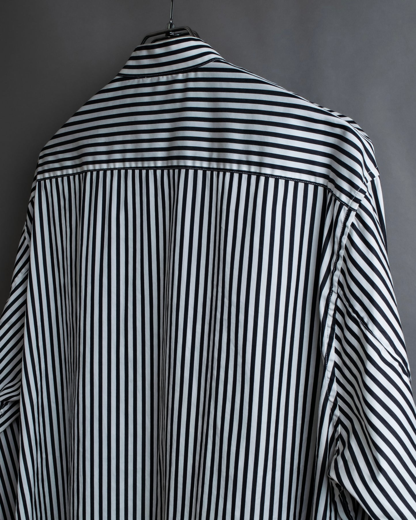 "GIVENCHY" Asymmetrical stripe pattern different thicknesses shirt