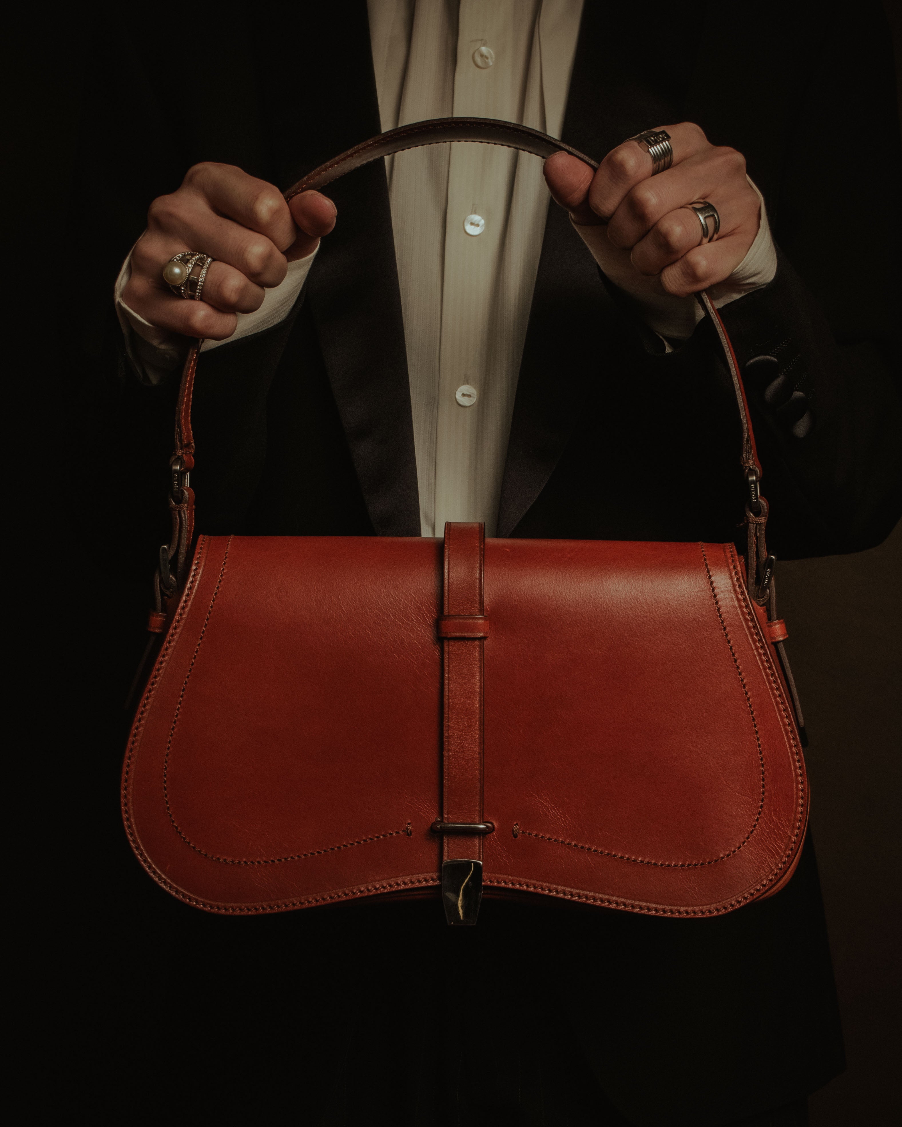 –SPECIAL– "PRADA" 90’s-00’s Minimal strap flap shoulder bag