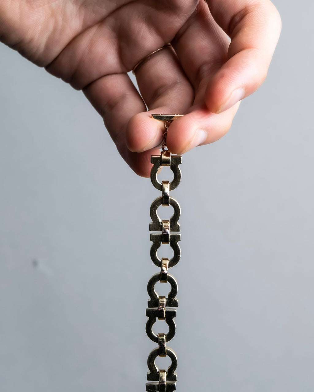 "Ferragamo" Gancini motif gold color bracelet