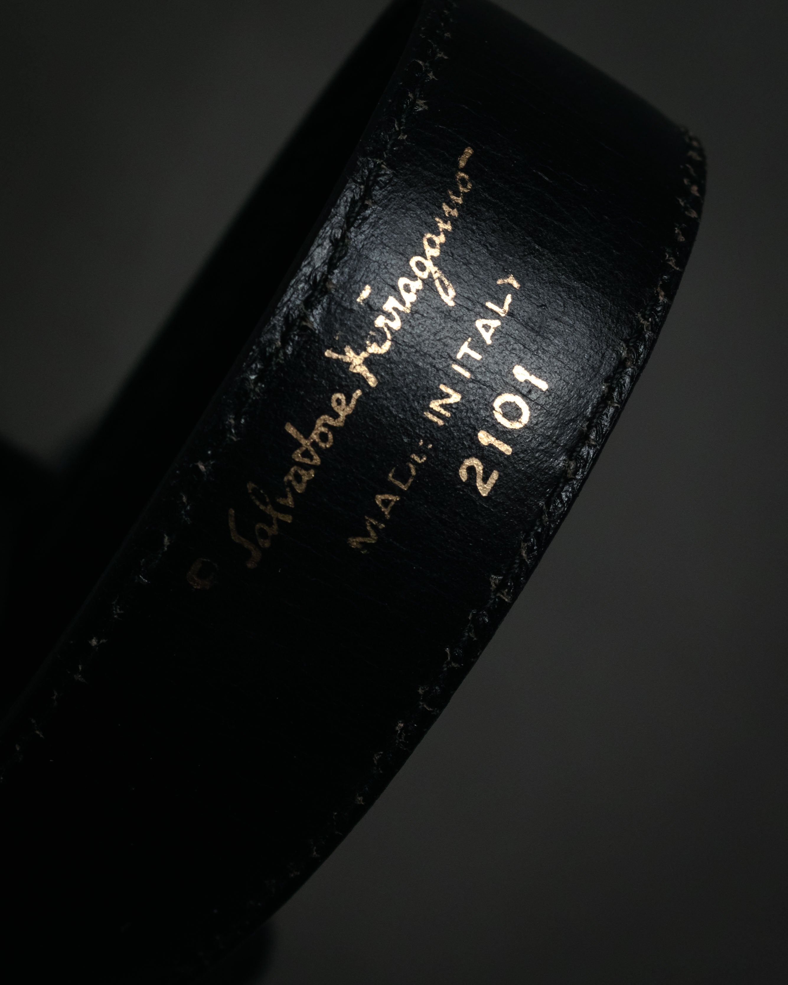 “Salvatore Ferragamo” 90’s Lizard leather double gancini belt