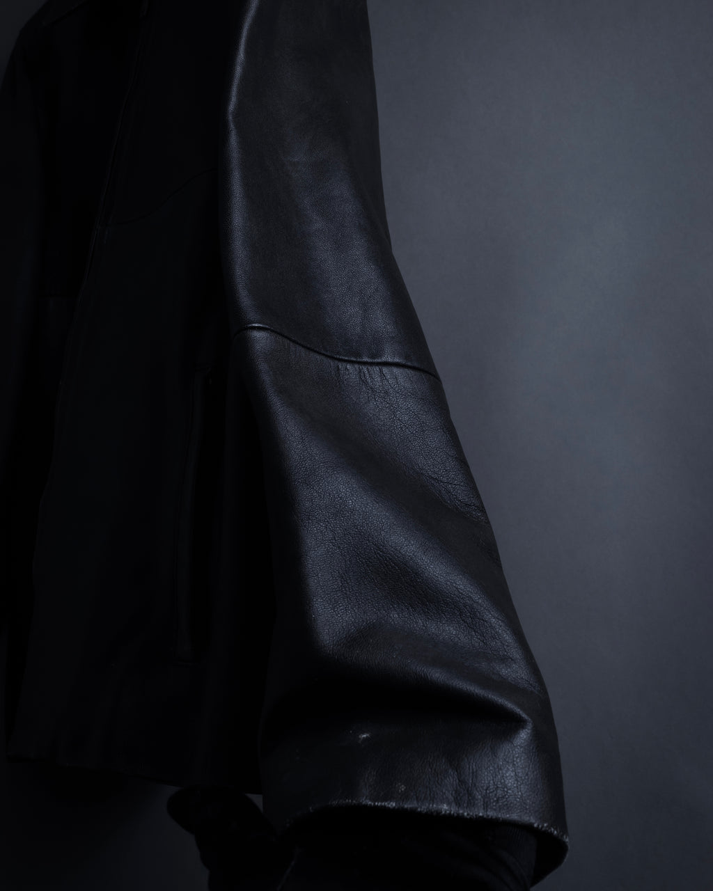 "Weekend Max Mara" Minimalist design center zip-up leather jacket