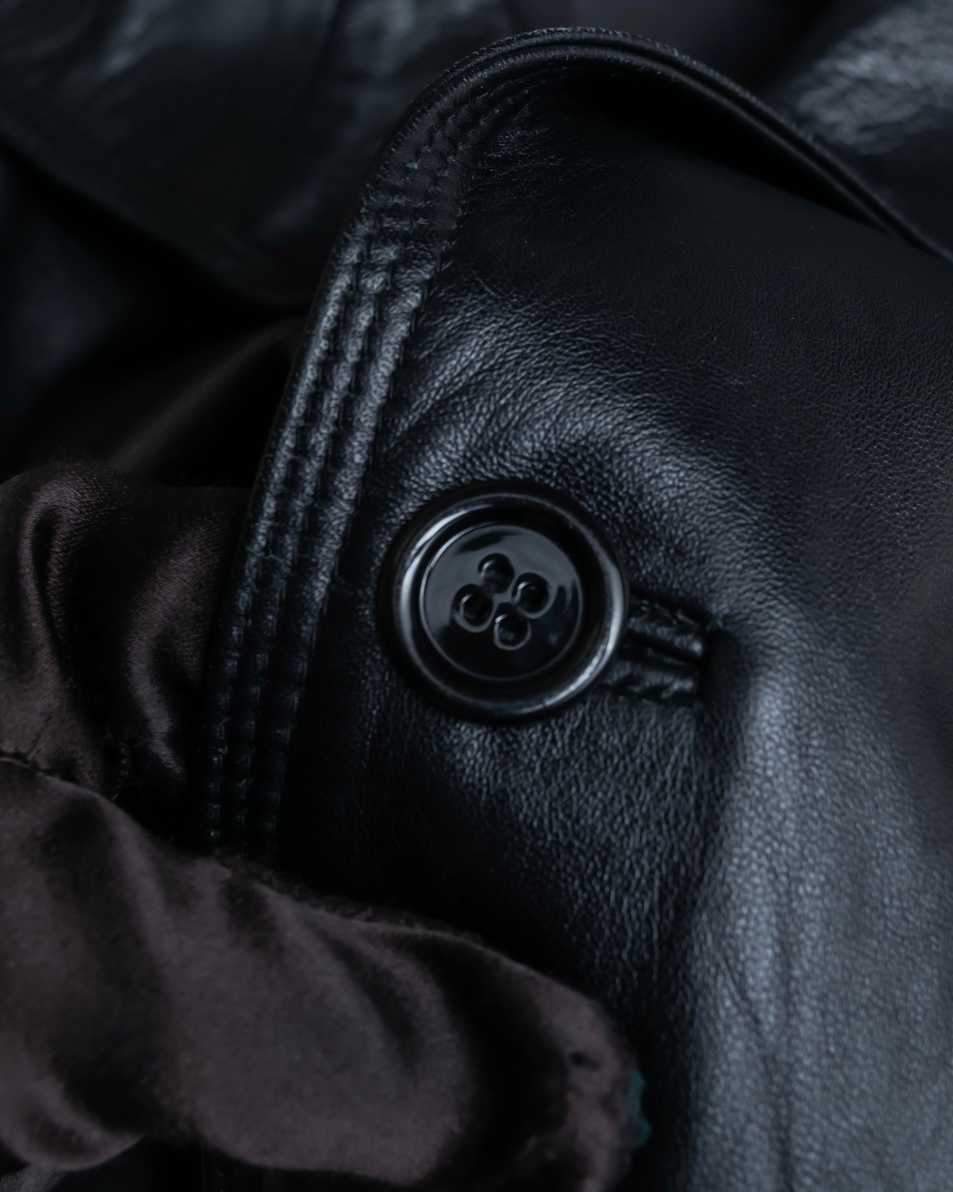 "GIANNI VERSACE COUTURE" Sheep skin oversized triangle color jacket