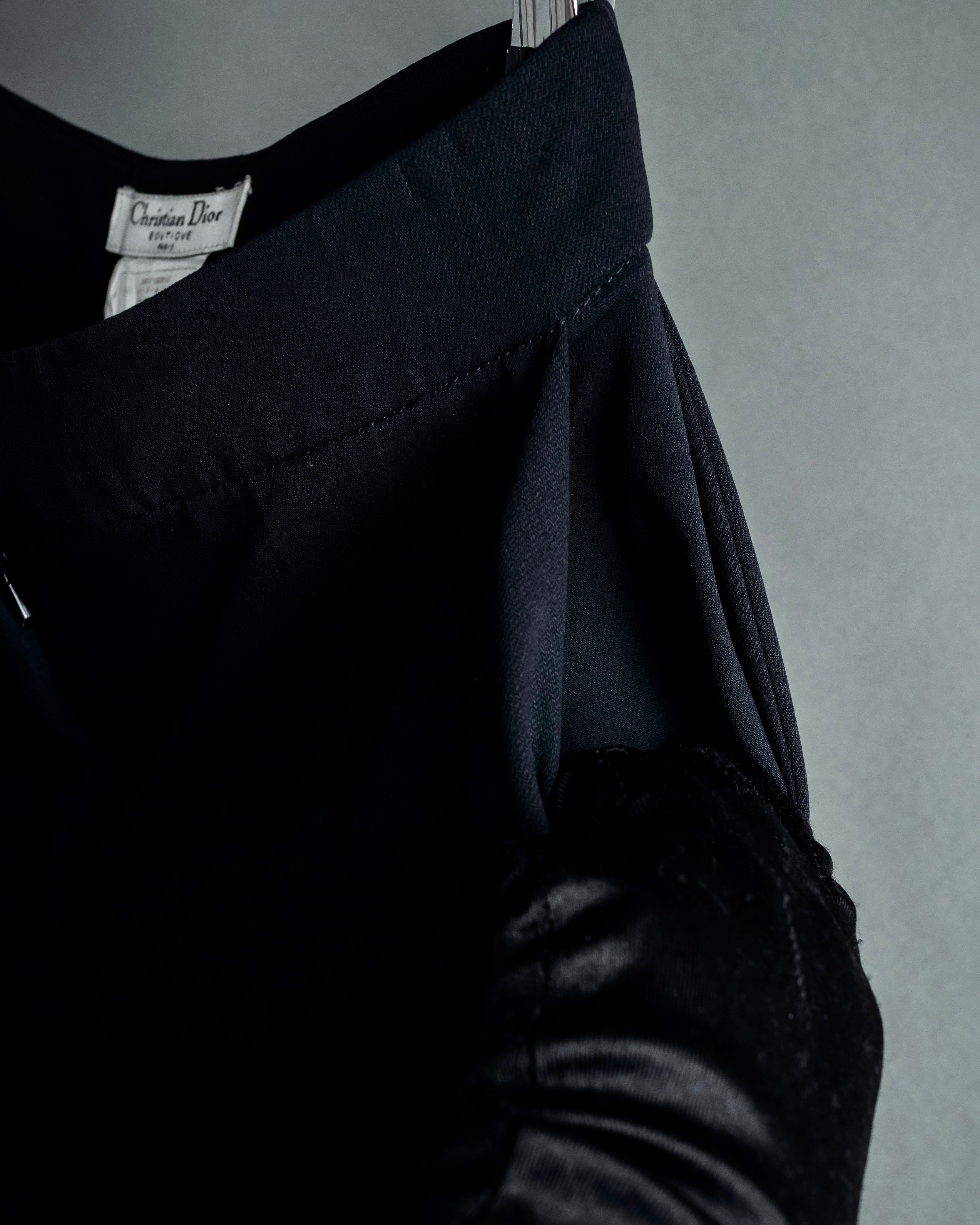 "Christian Dior Boutique Paris" Beautiful waistline wide silhouette Slacks