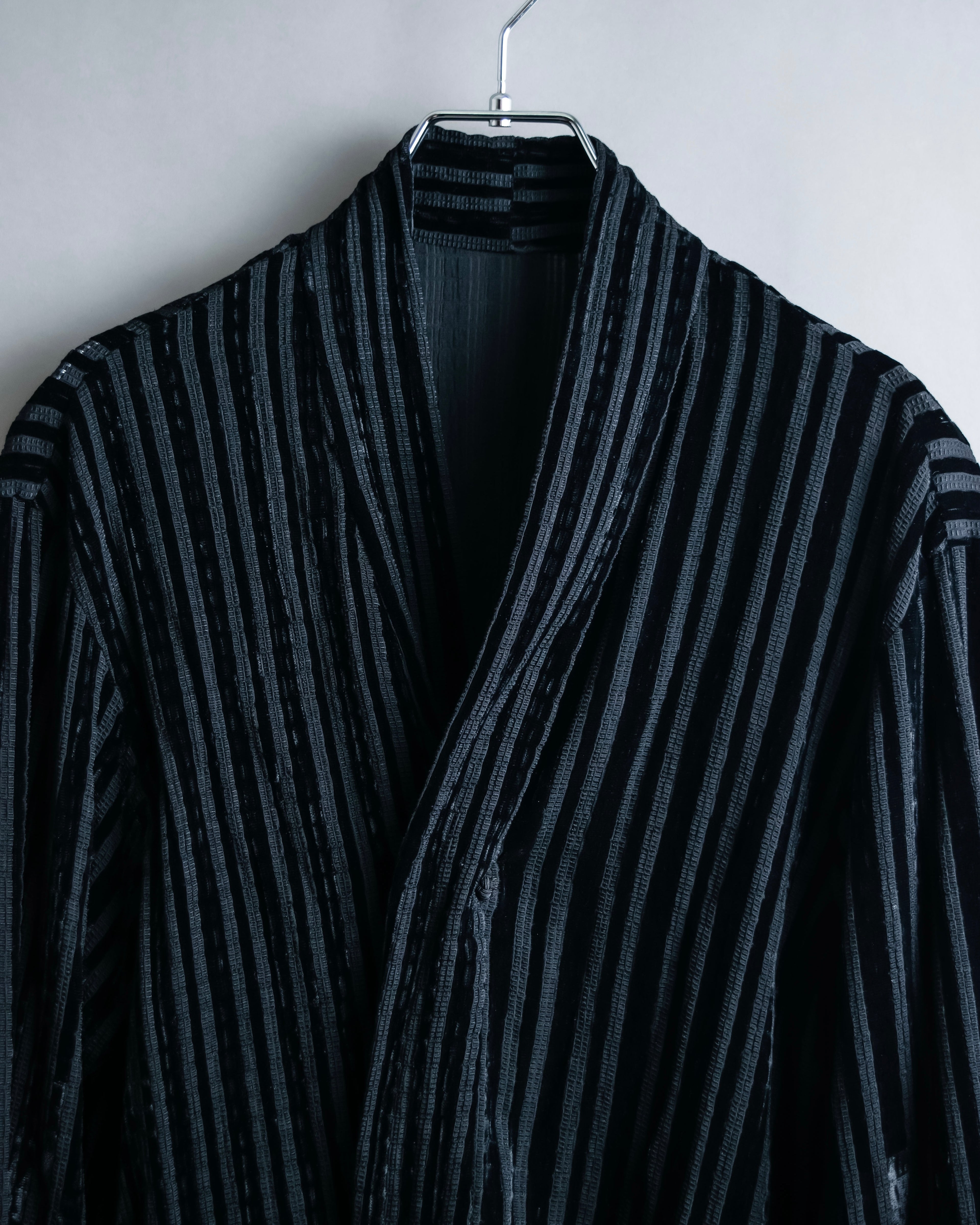 “Yohji Yamamoto +NOIR” Sheer rib summer knit jacket