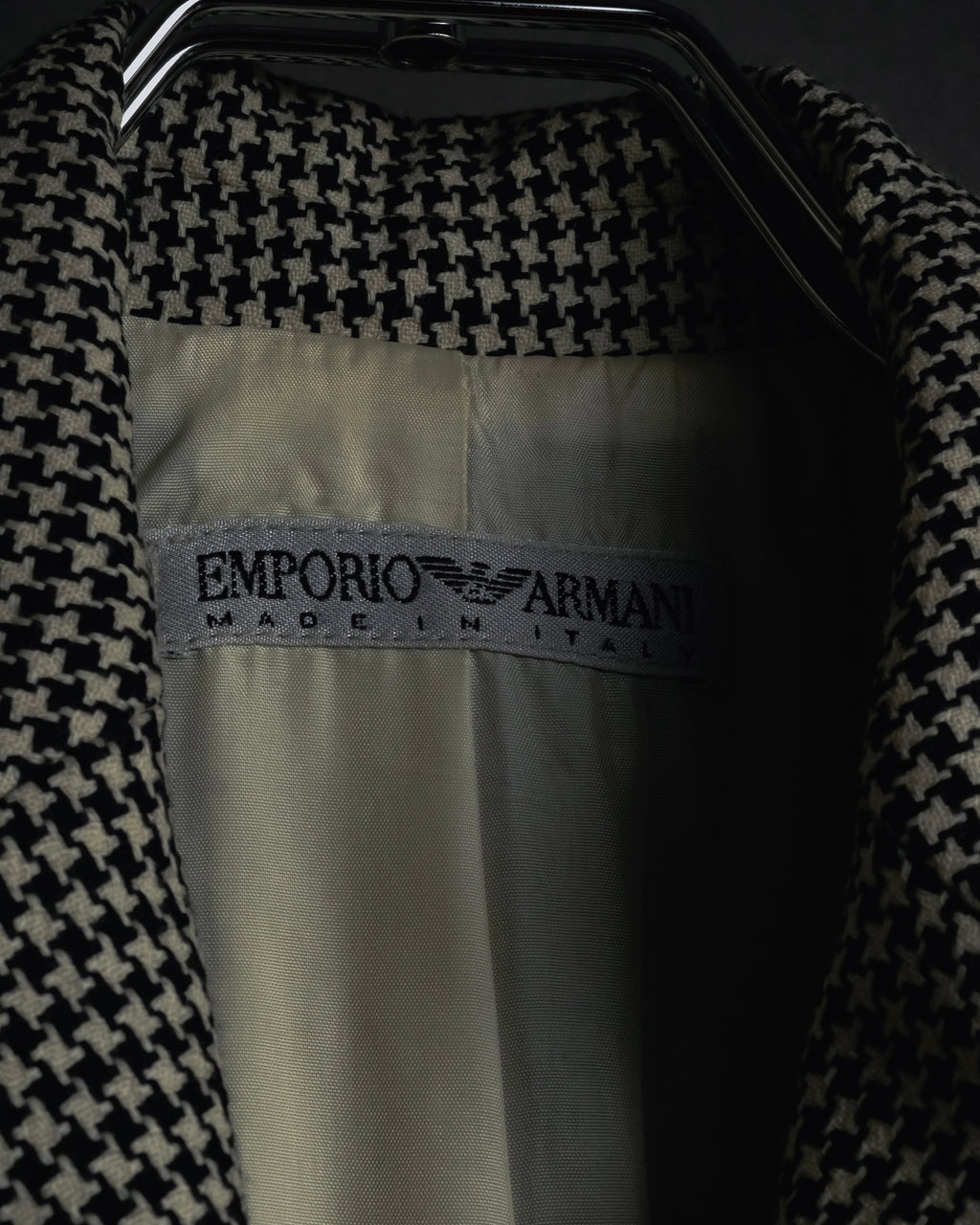 "Emporio Armani" 90’s Houndstooth piped crest blazer