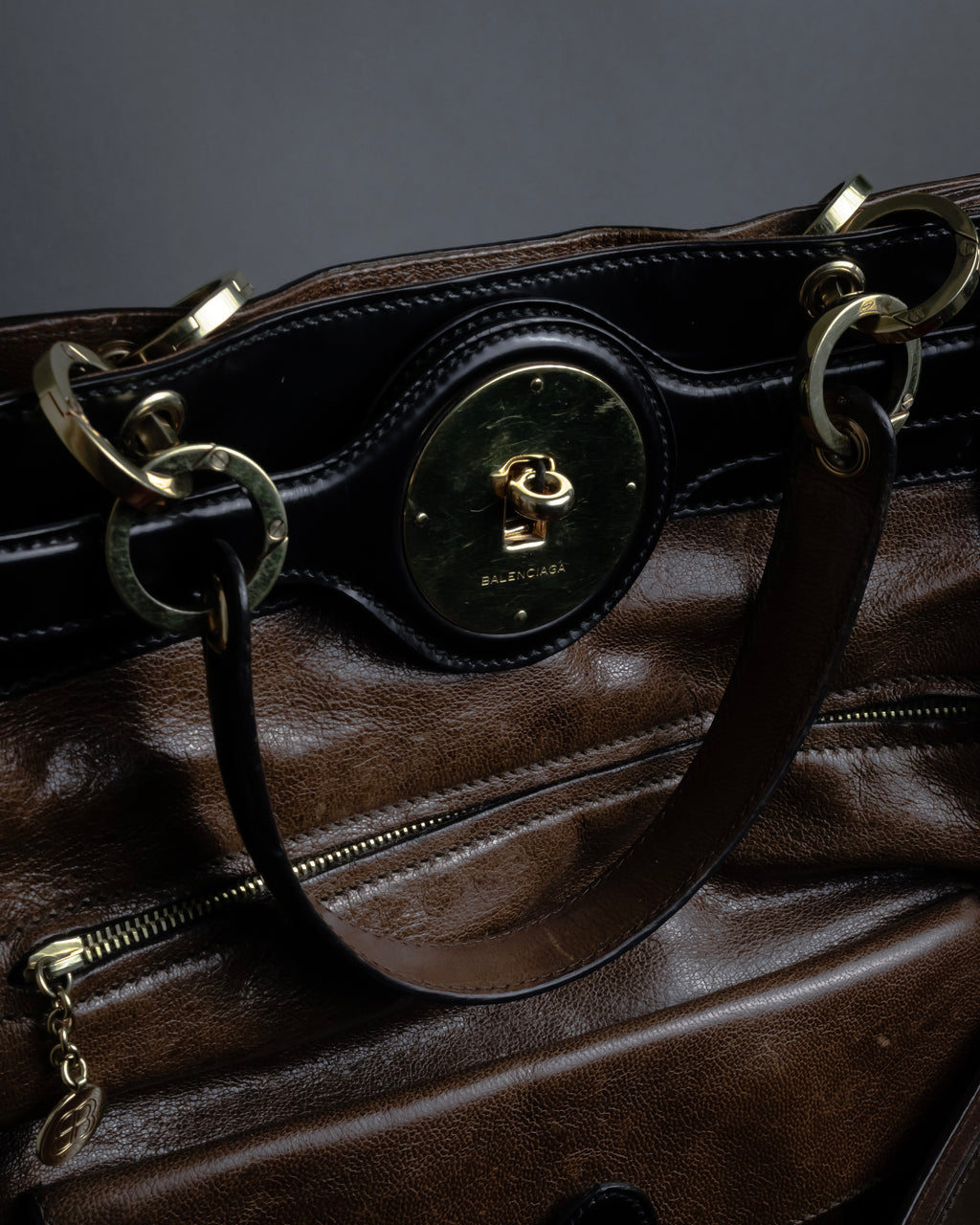 "BALENCIAGA" Gold turn lock design leather combination bag