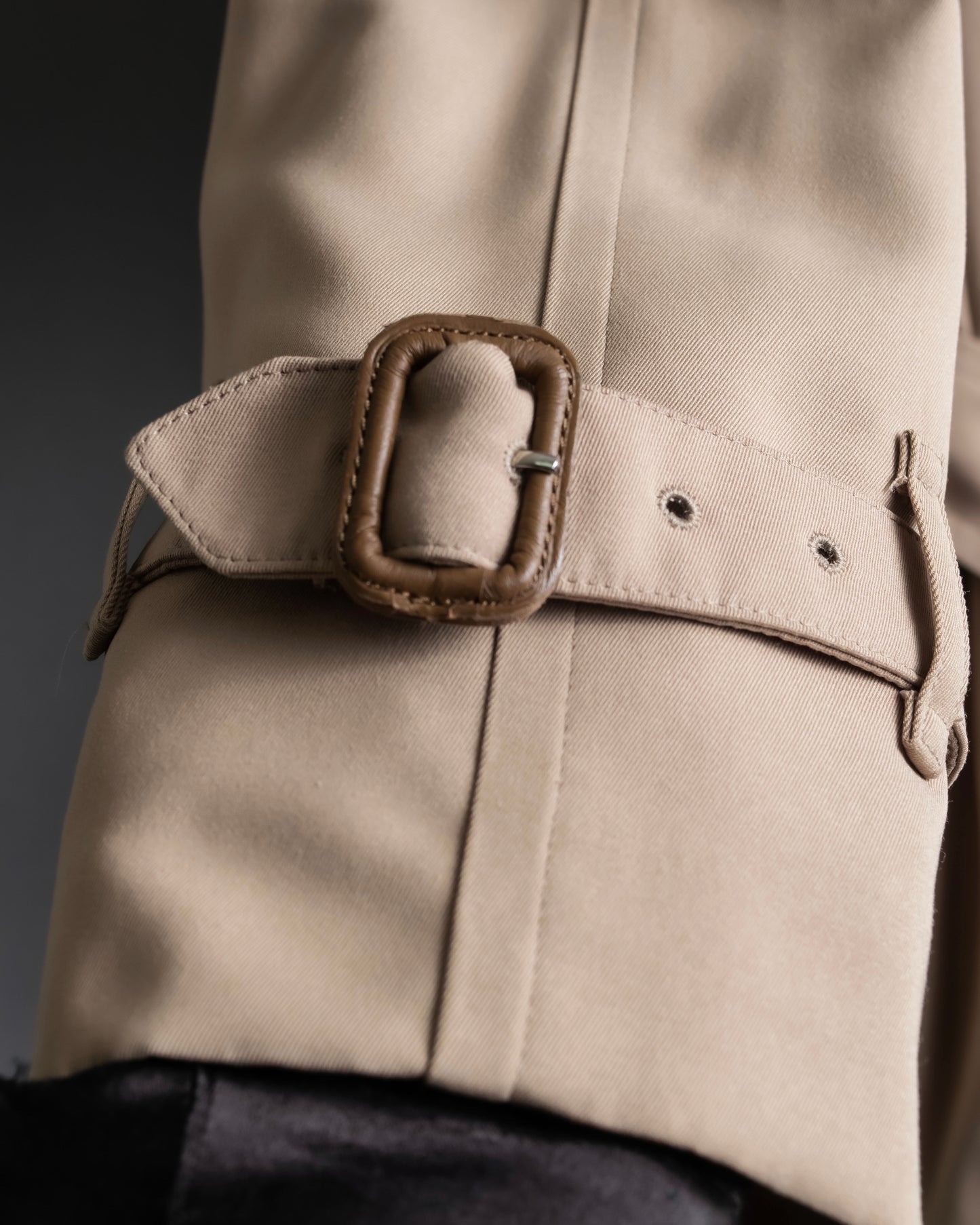 "BURBERRY" Military detail belted maxi length trench coat