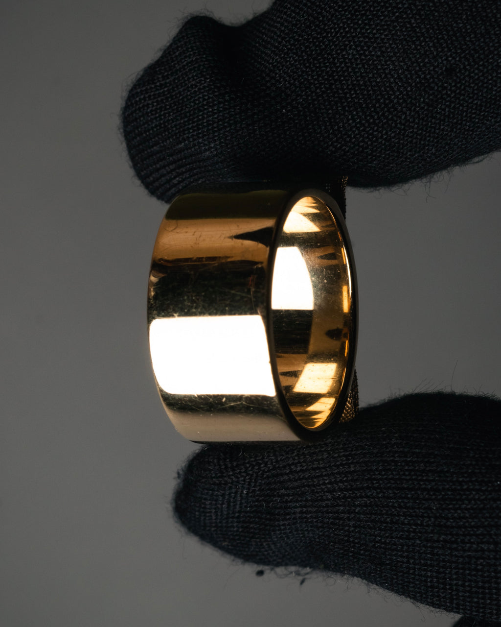 “Chloé” 2010’s mesh ribbon gold ring