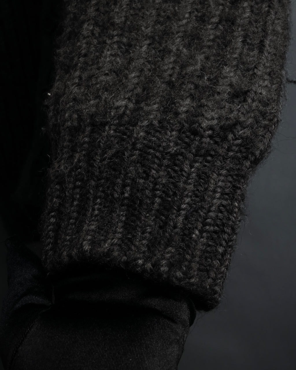 -SPECIAL- "BOTTEGA VENETA"
00's-10's Thomas Mayer period shawl collar cardigan