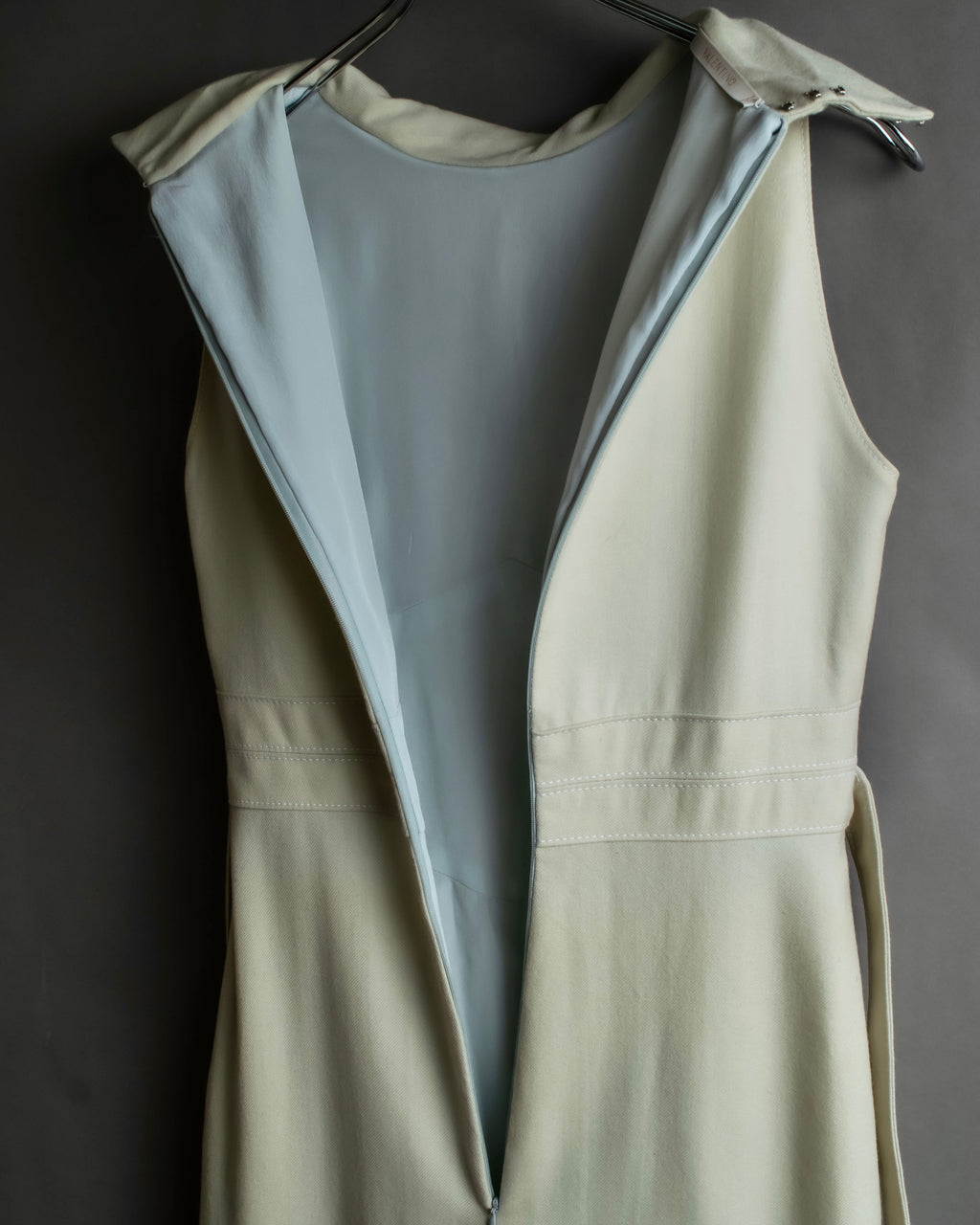 "VALENTINO" Belted design sleeveless long dress