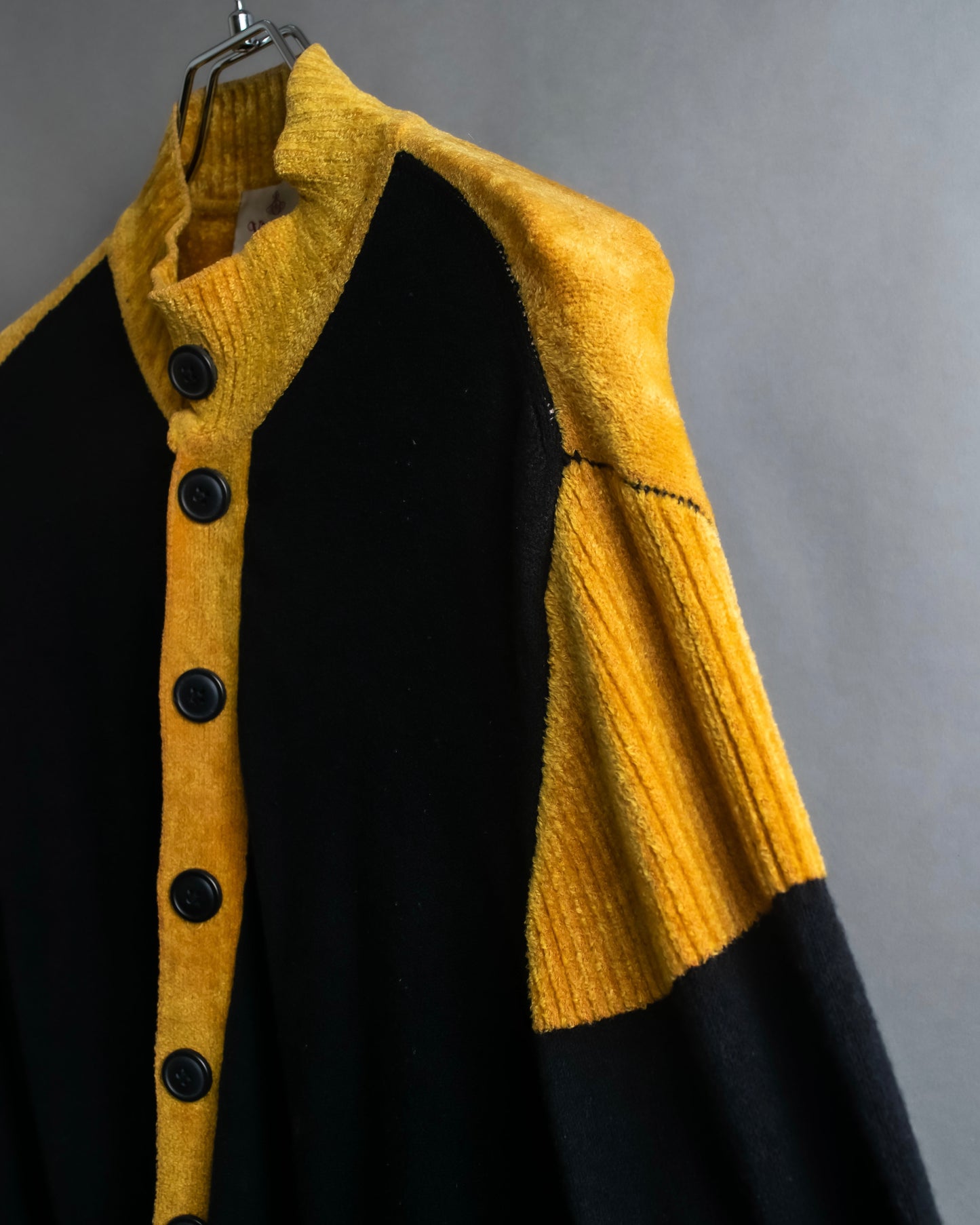 "Vivienne Westwood" Two-tone ribbed switching cardigan