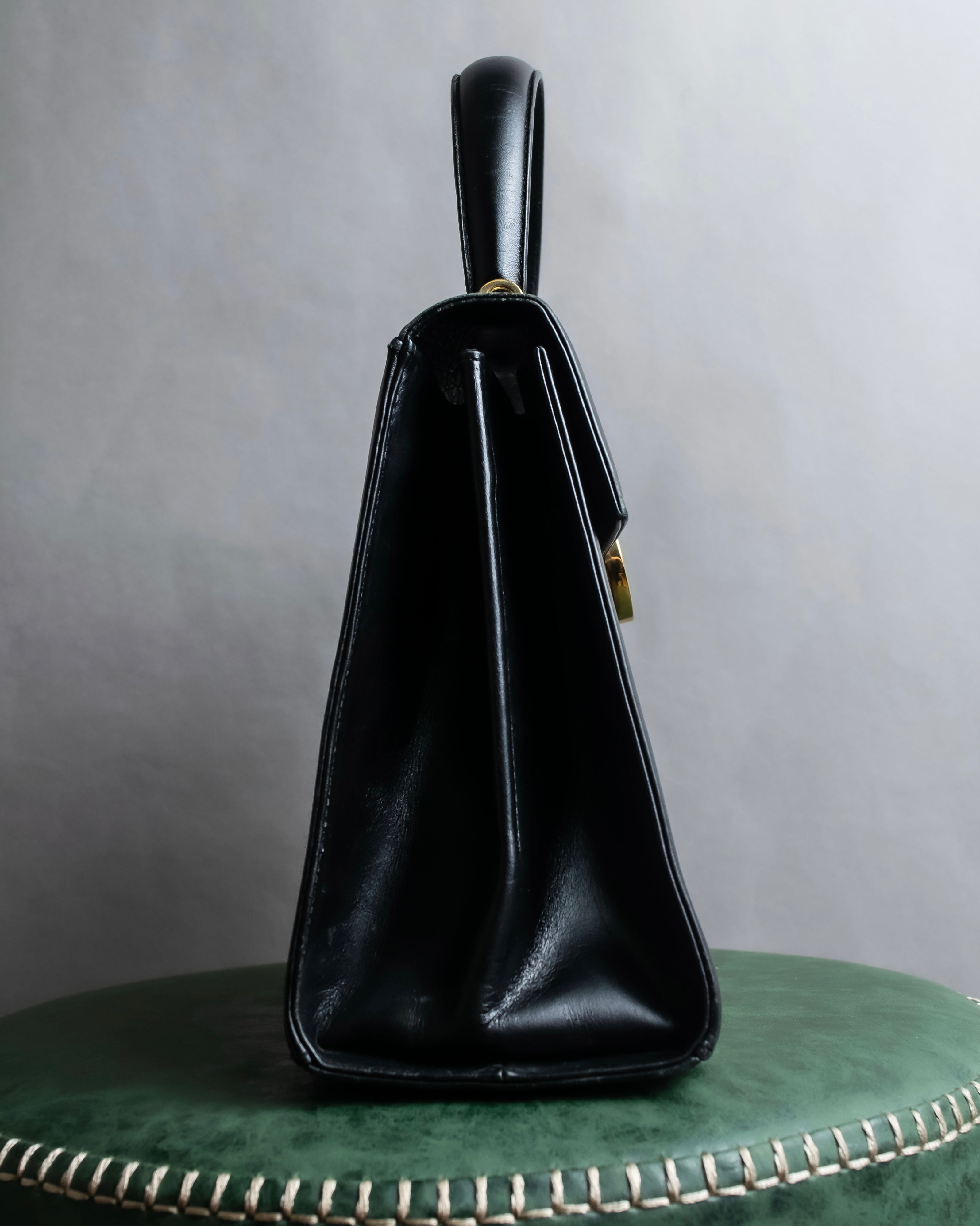 "Salvatore Ferragamo" Gancini motif leather hand bag