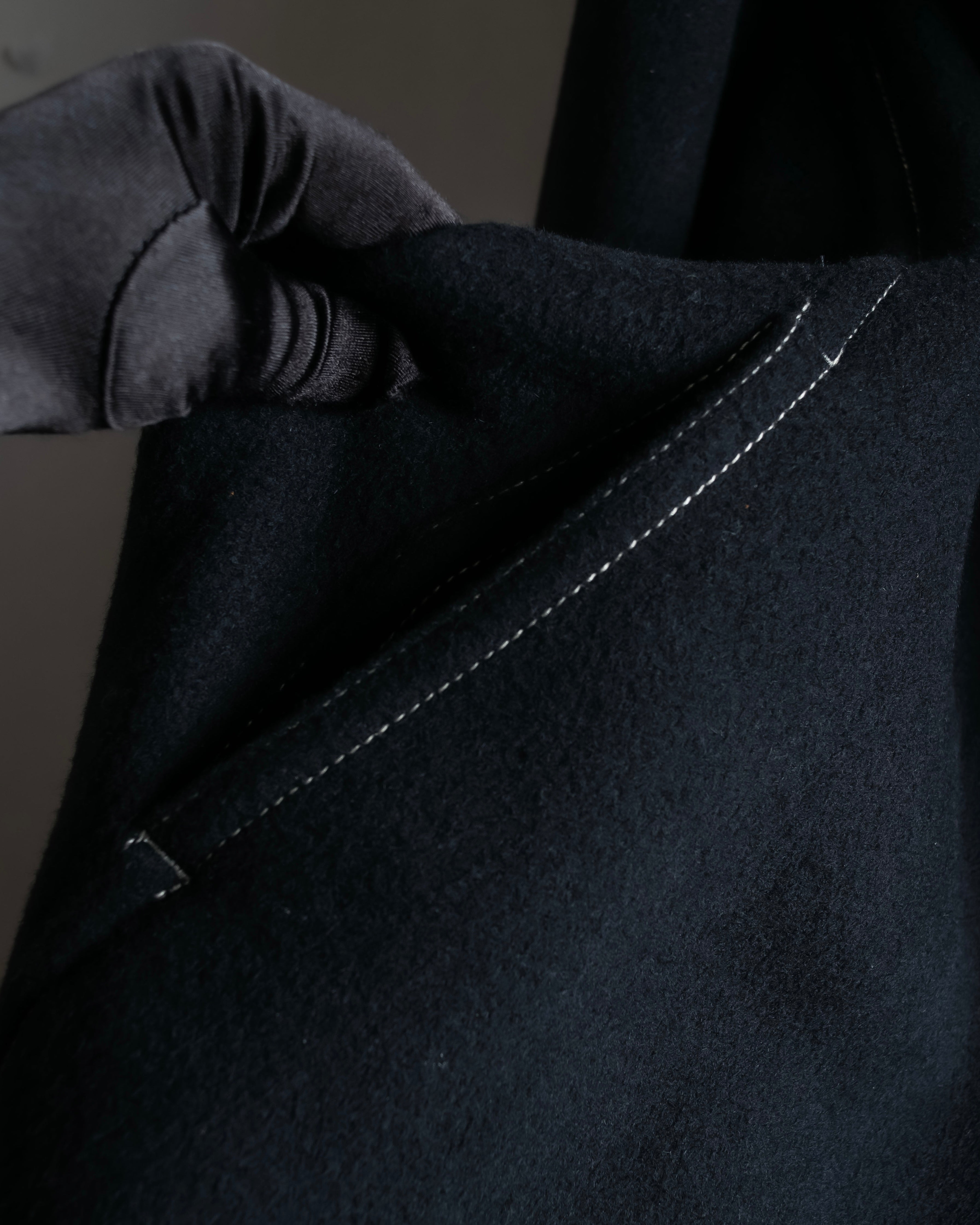 "HELMUT LANG" Fur collar belted long coat