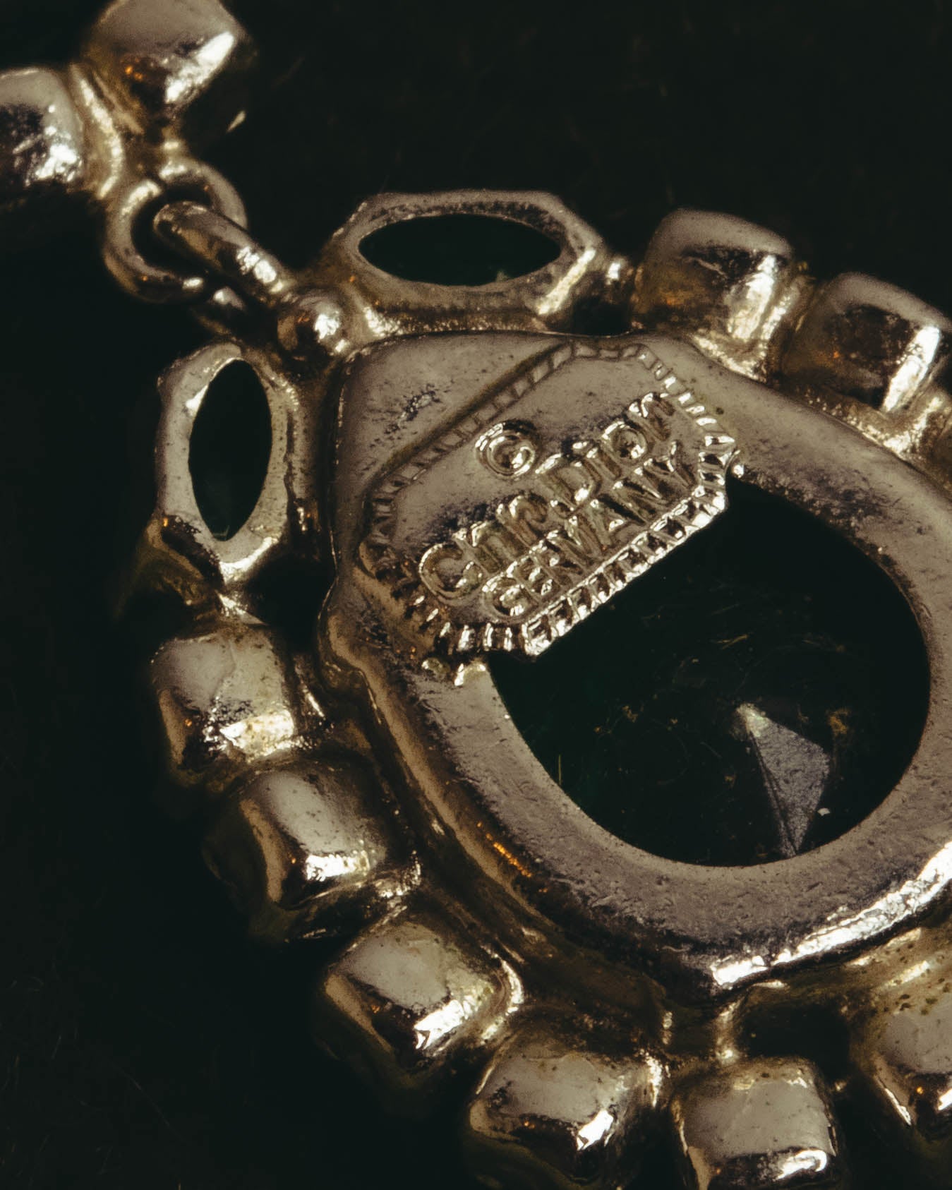 "Christian Dior" 80's-90's Emerald green pendant necklace