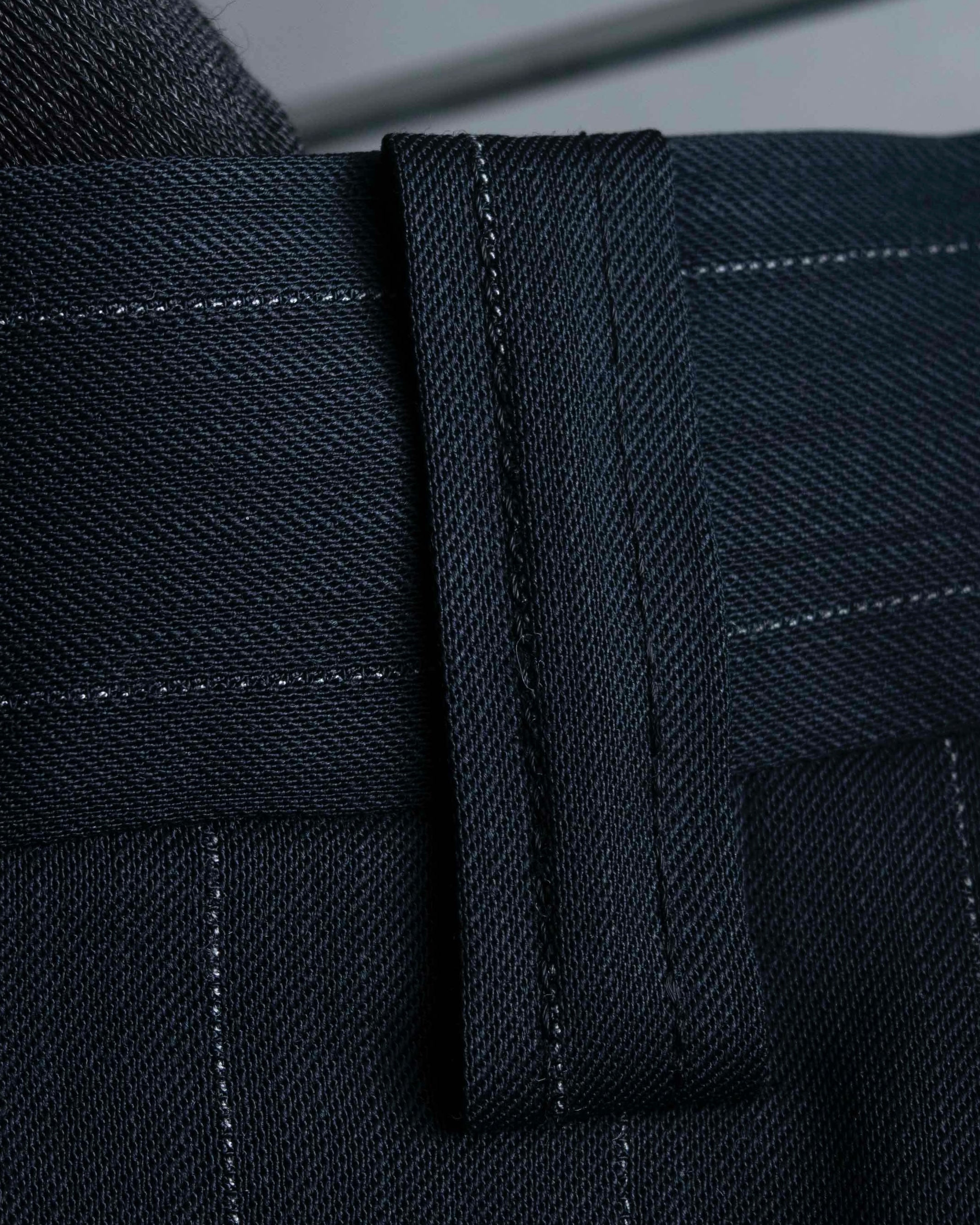 "JEAN PAUL GAULTIER HOMME"
Oversized shadow stripe set up