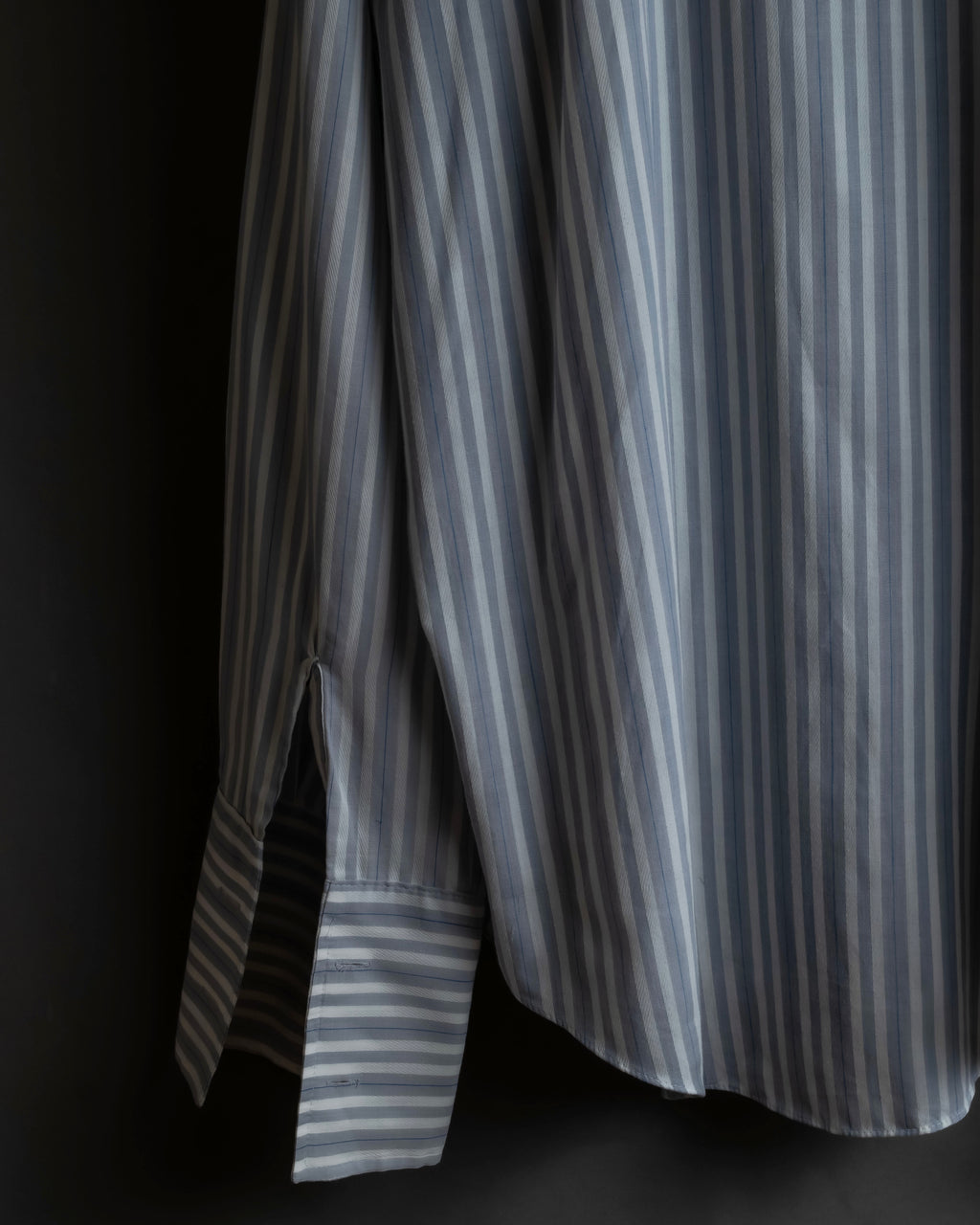 "Vintage multi-stripe pattern shirt"