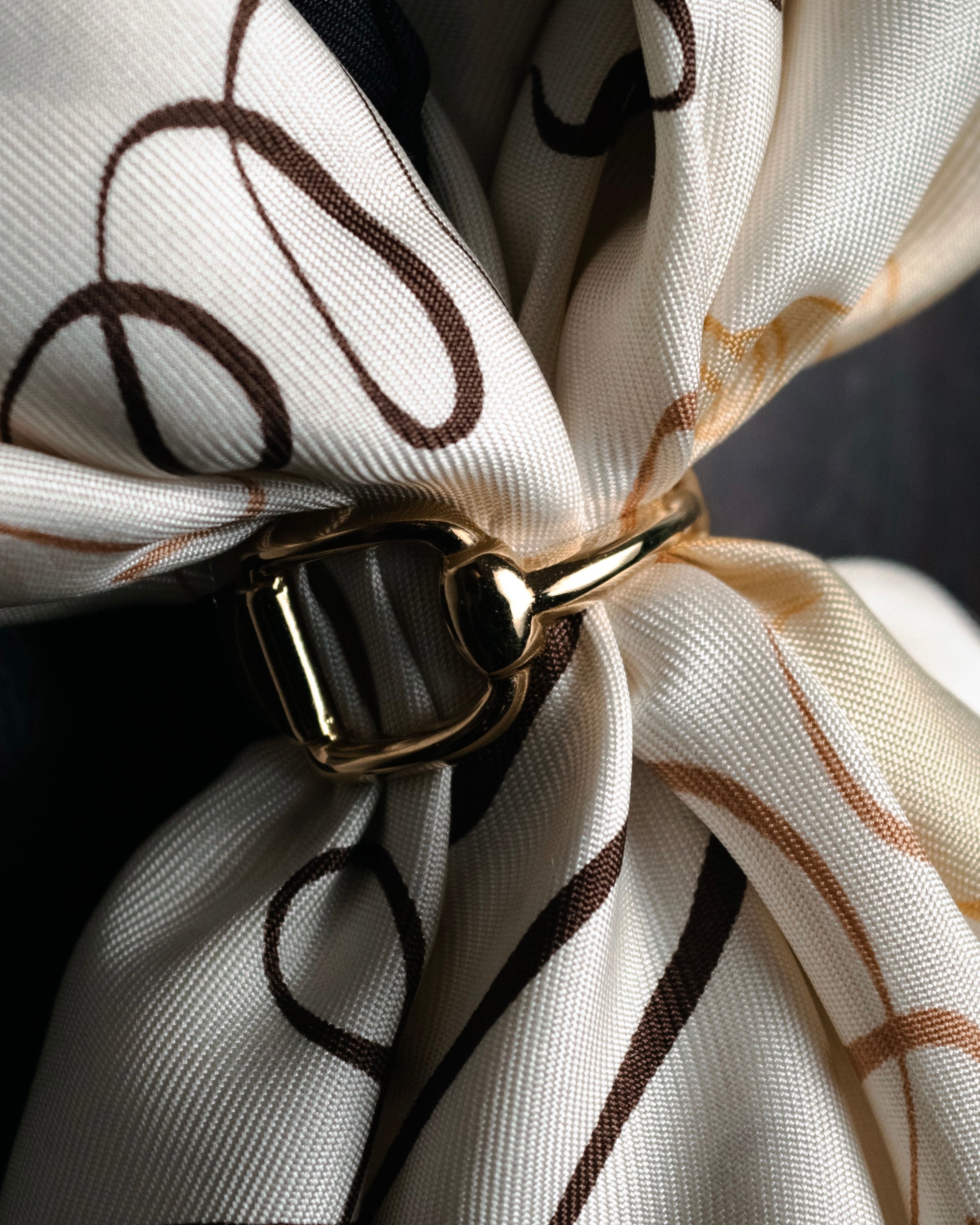 "GUCCI" 90’s-00’s Horsebit scarf ring