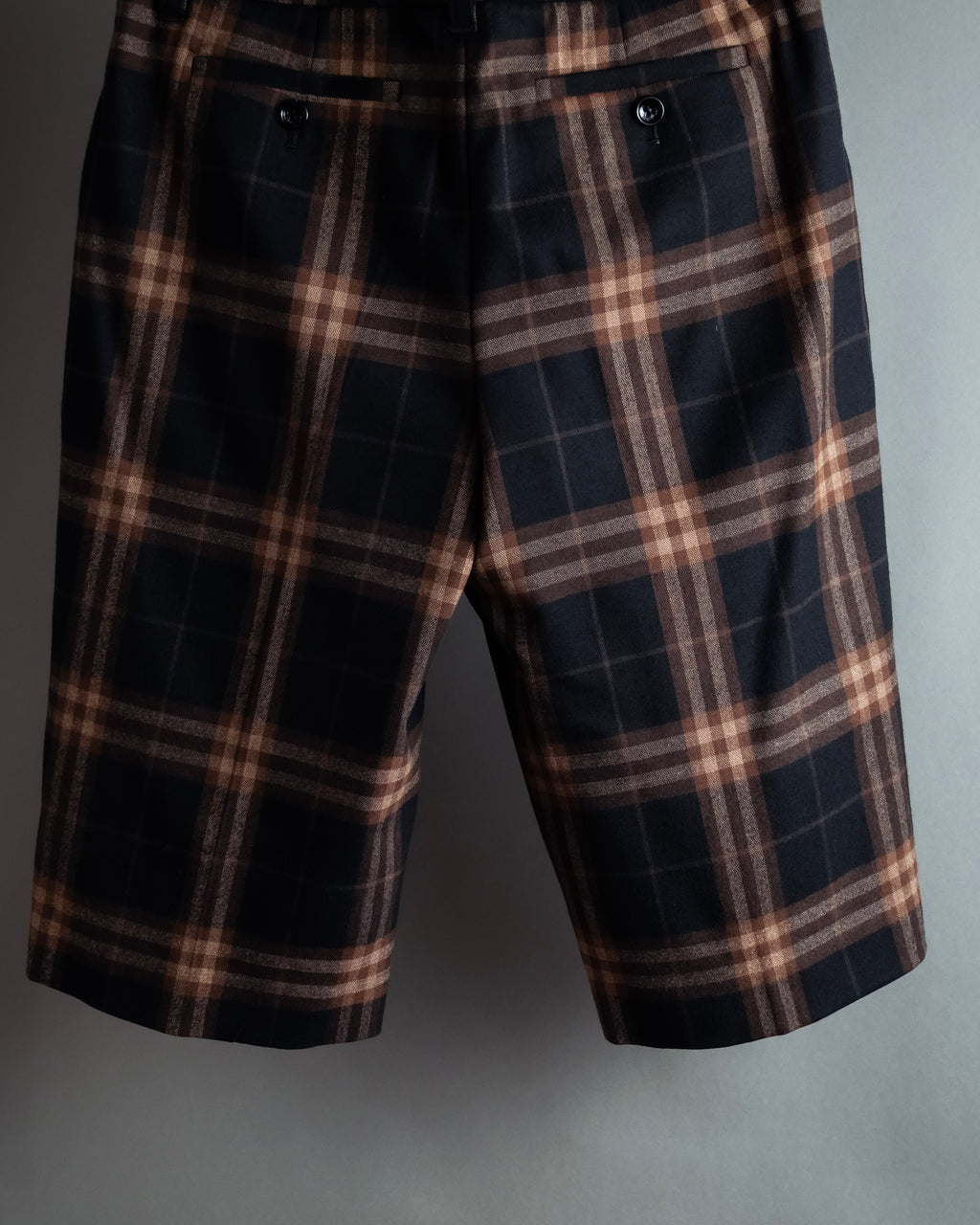 "BURBERRY" Decorative button design check pattern short pants