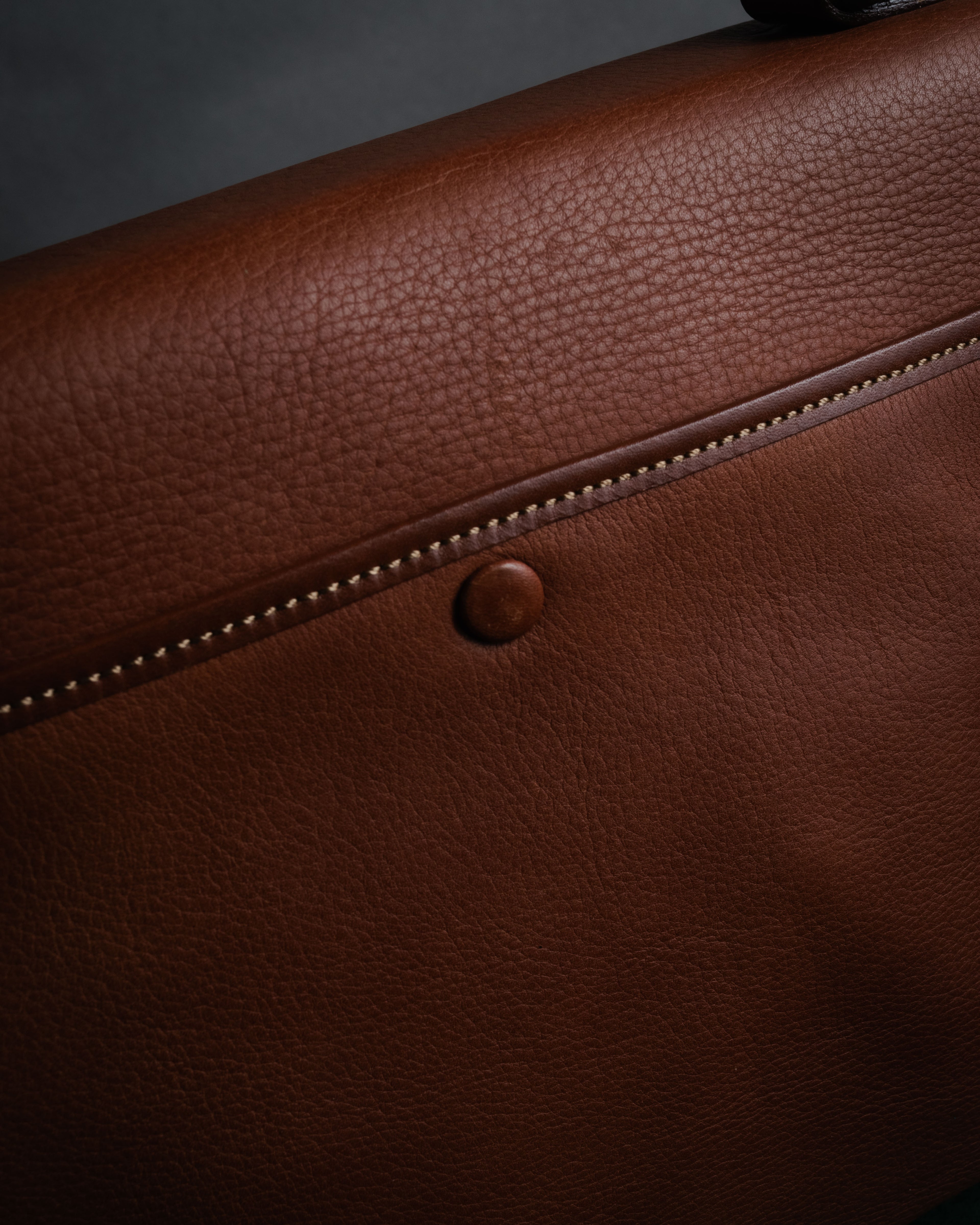 “Burberrys” 80’s-90’s Heritage leather bag