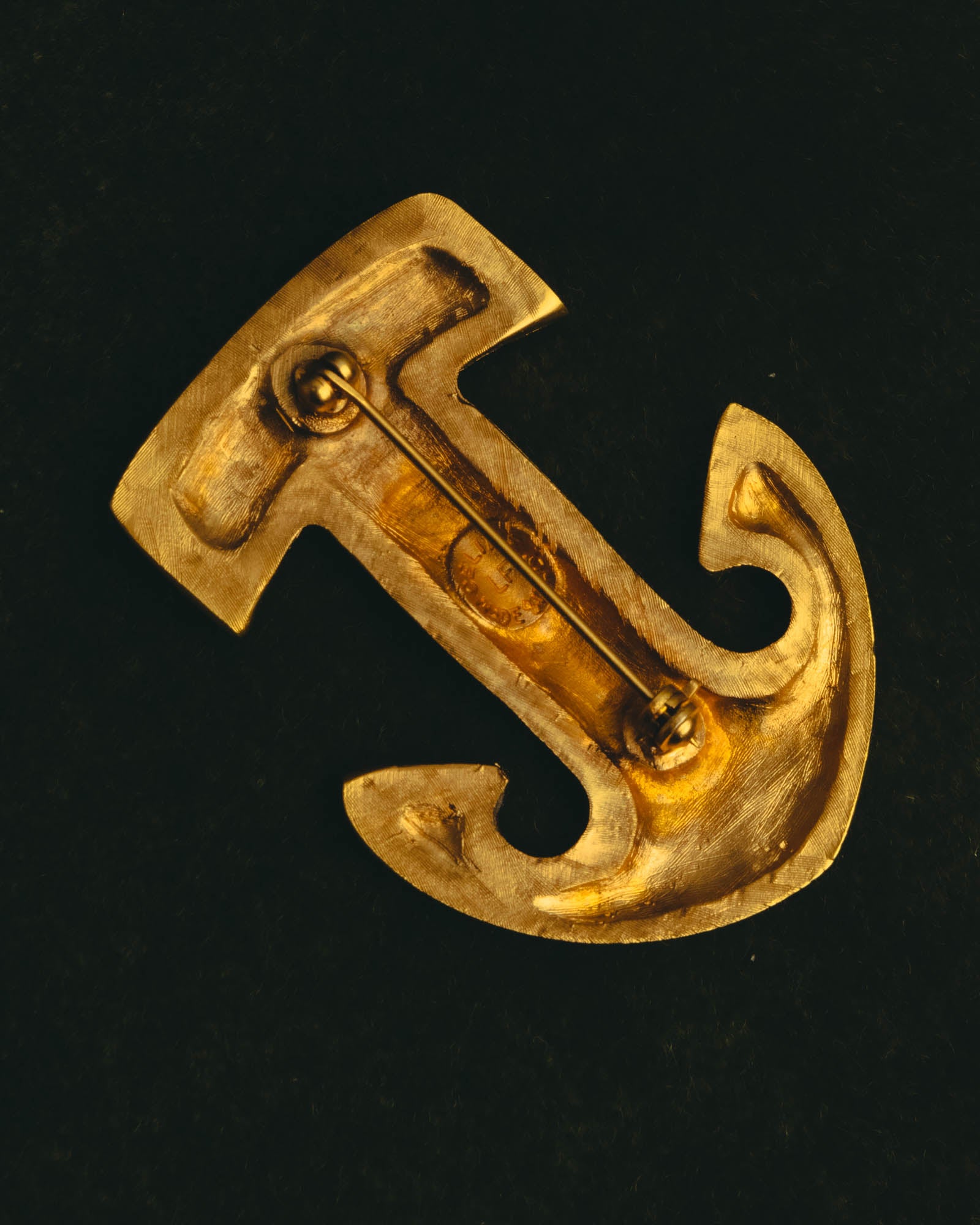 “CELINE” Late 80’s-90’s anchor motif gold brooch
