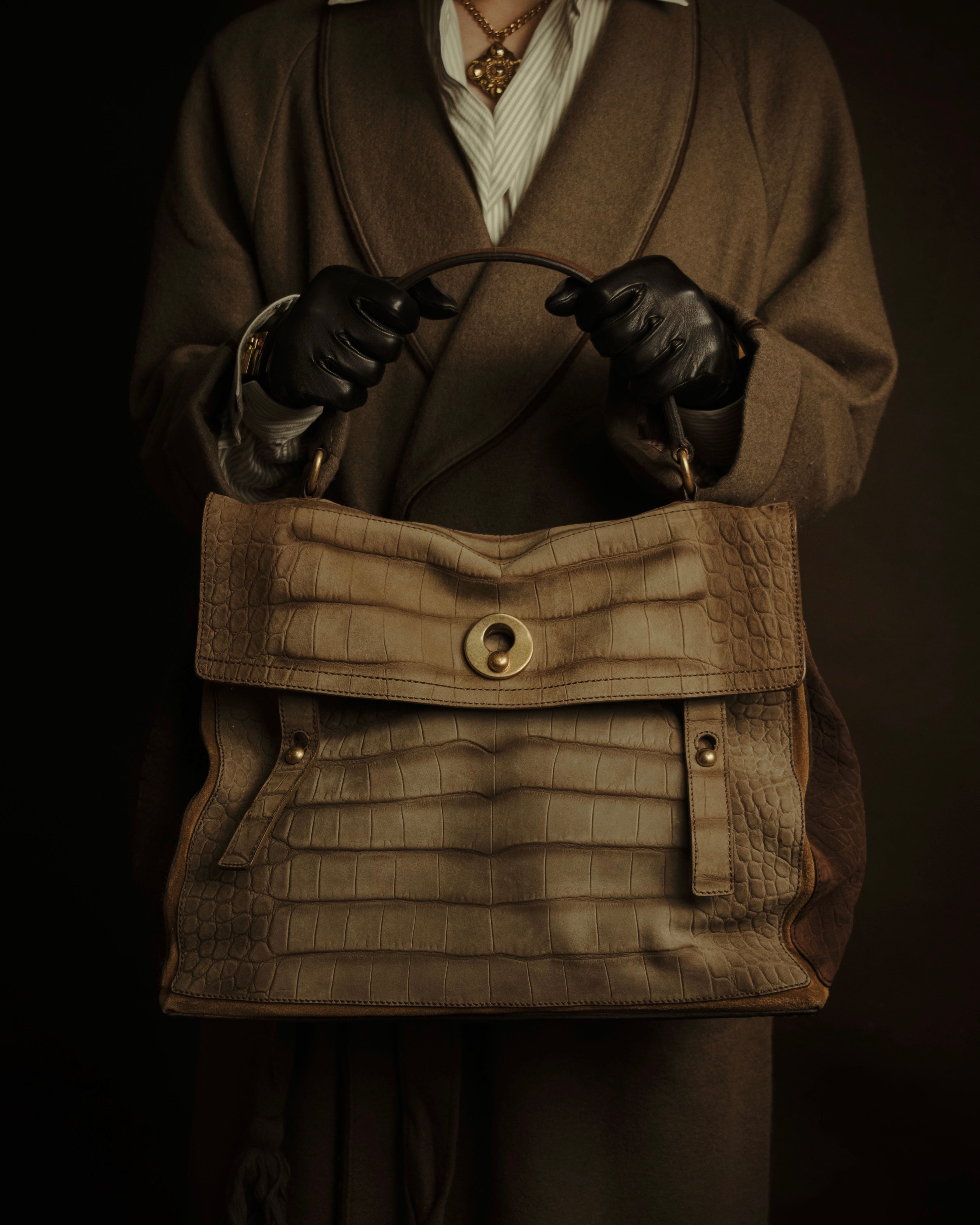 –SPECIAL– "YVES SAINT LAURENT"
2008-2012 Croc embossed suede muse two bag