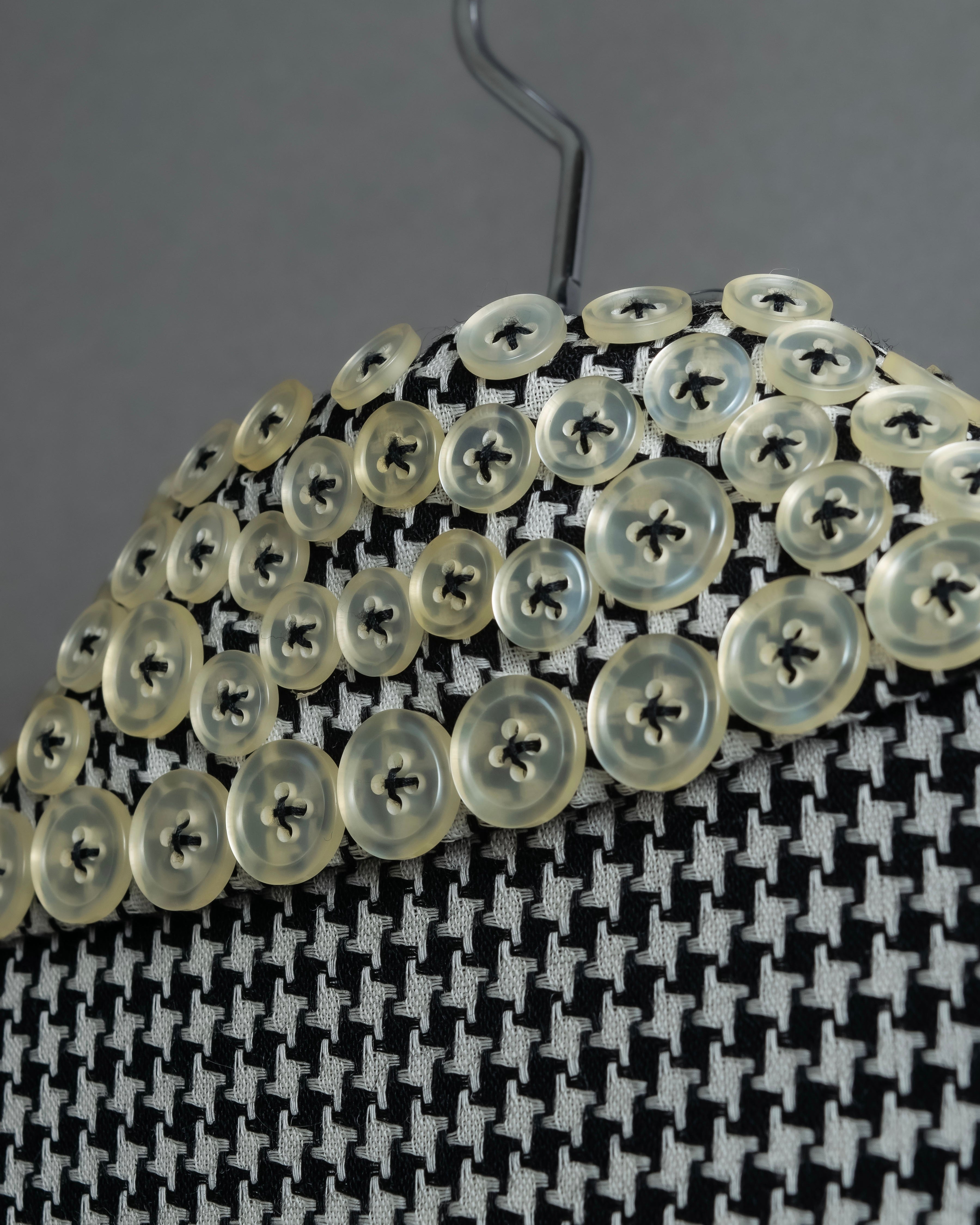 "YOSHIYUKI KONISHI" Countless button design stand collar blouson