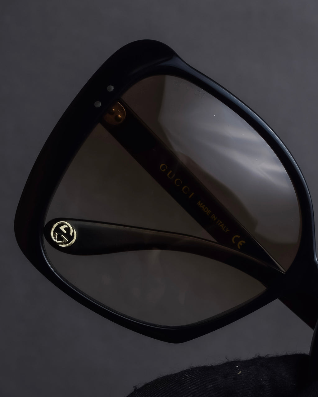 "GUCCI" Butterfly frame oversized shaped sunglasses