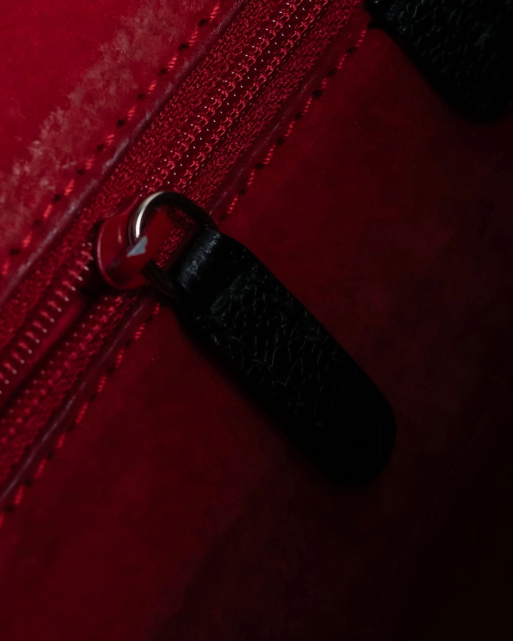 "BVLGARI" Horizontal form engraved logo leather bag