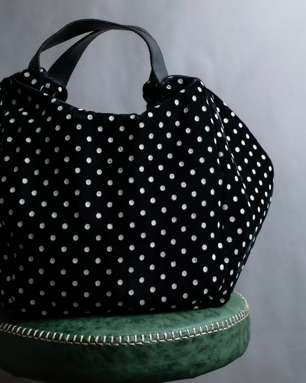 "tricot COMME des GARCONS" Polka dot velour large handbag