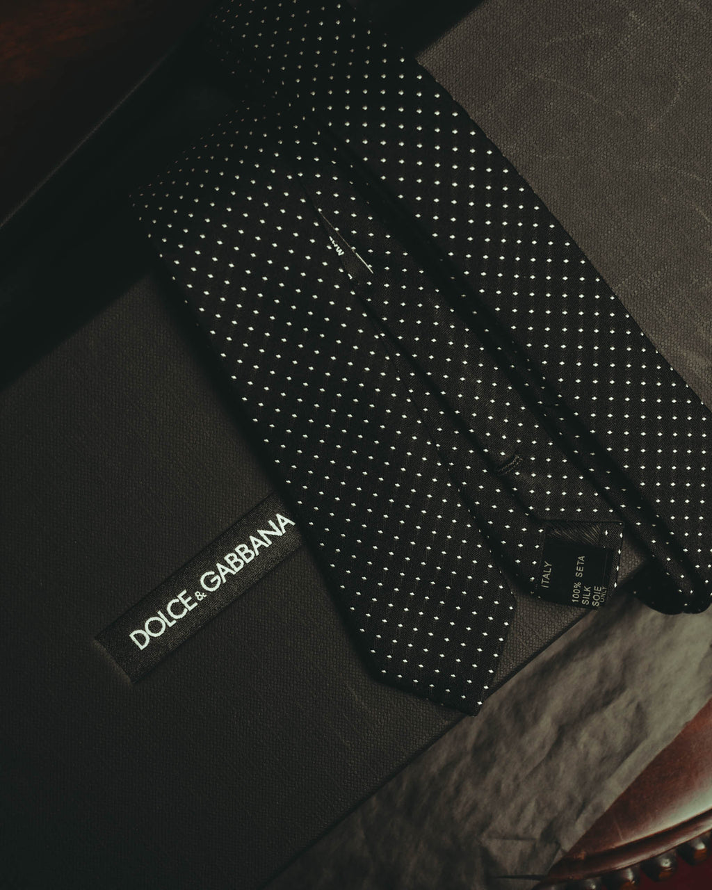 "Dolce & Gabbana" 10's-20's Slim polka dot silk necktie
