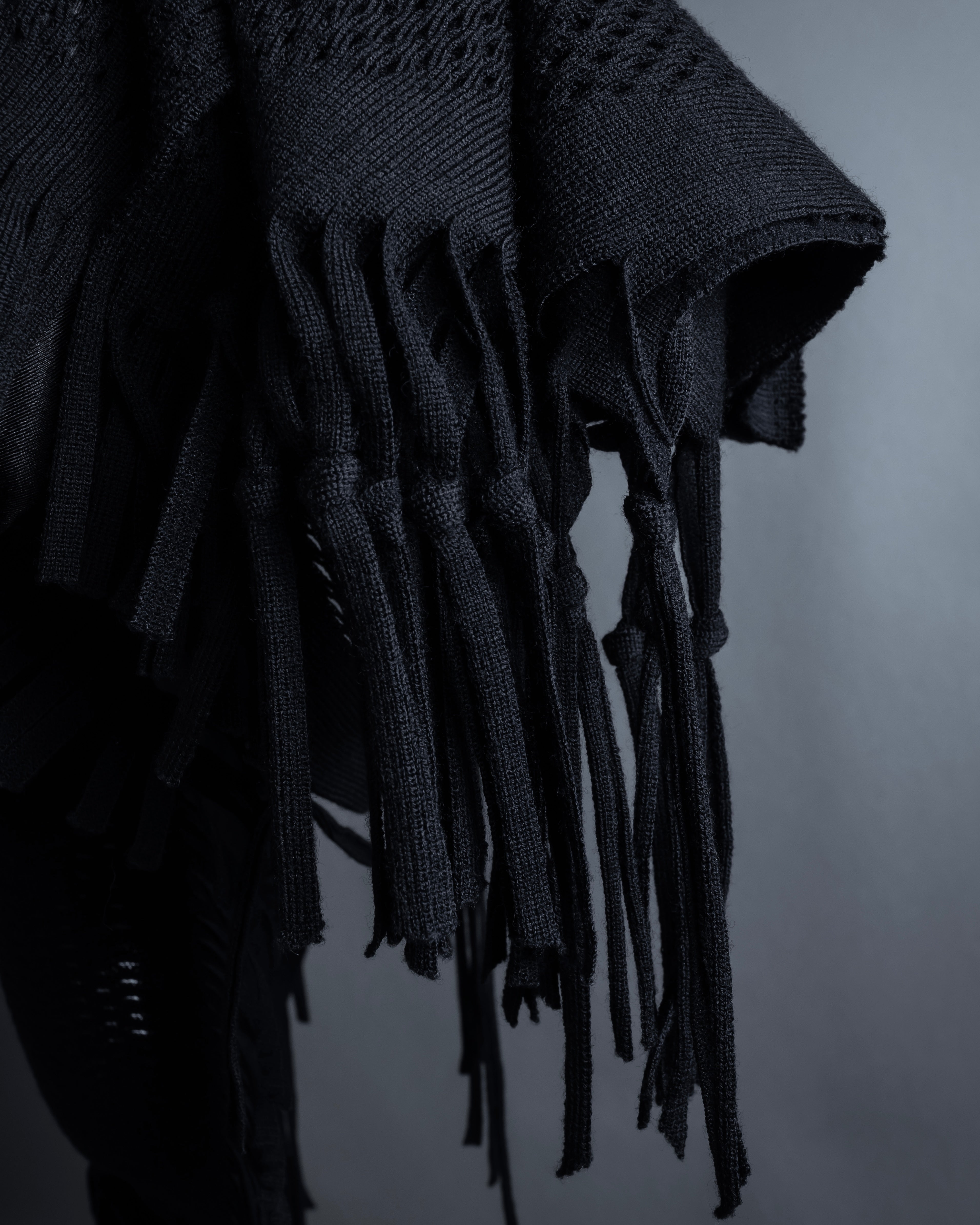 "ISSEY MIYAKE" 01AWRough knit fringe design cardigan