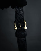 “Salvatore Ferragamo” 2000’s Pebbled leather turn lock bag