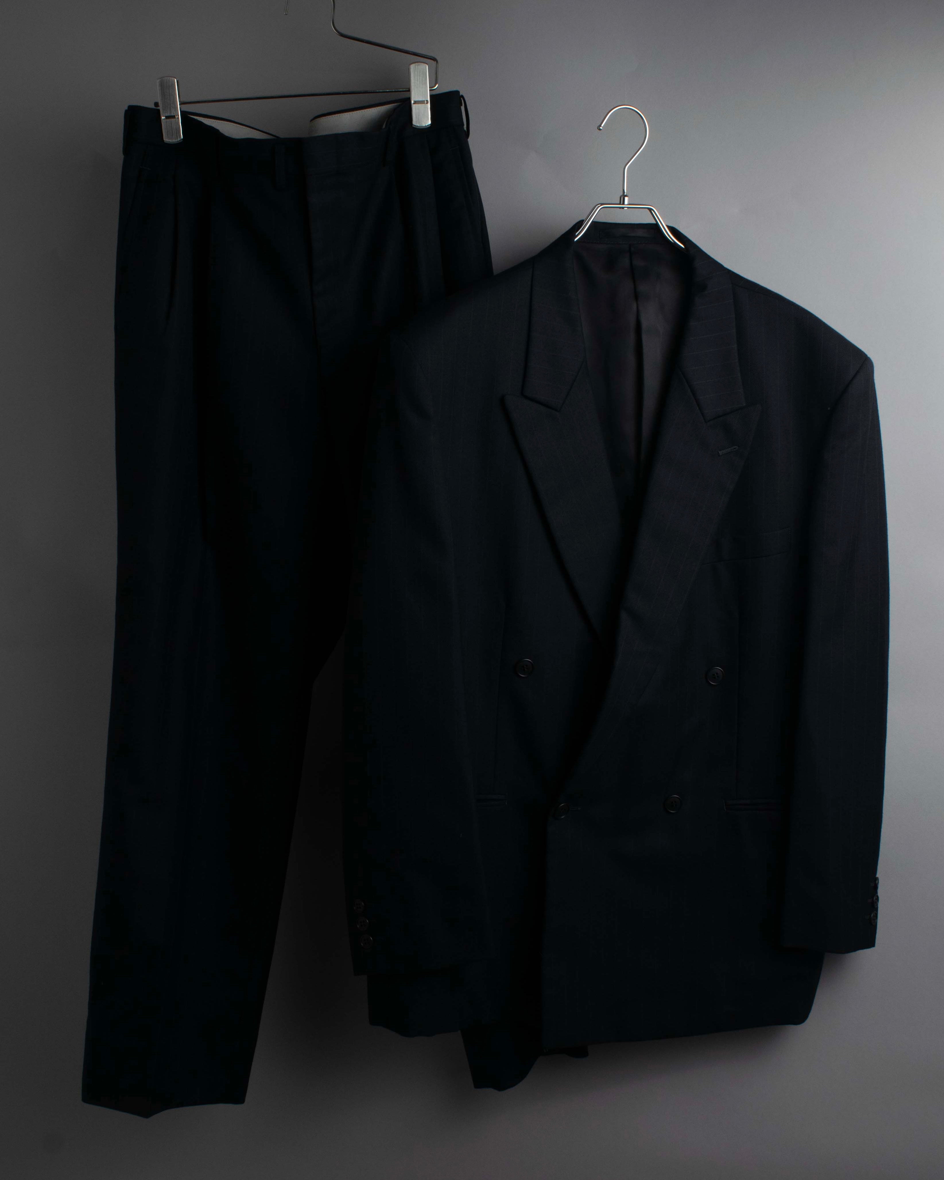 "YVES SAINT LAURENT" 00's shadow stripe pattern beautiful tailoring set up