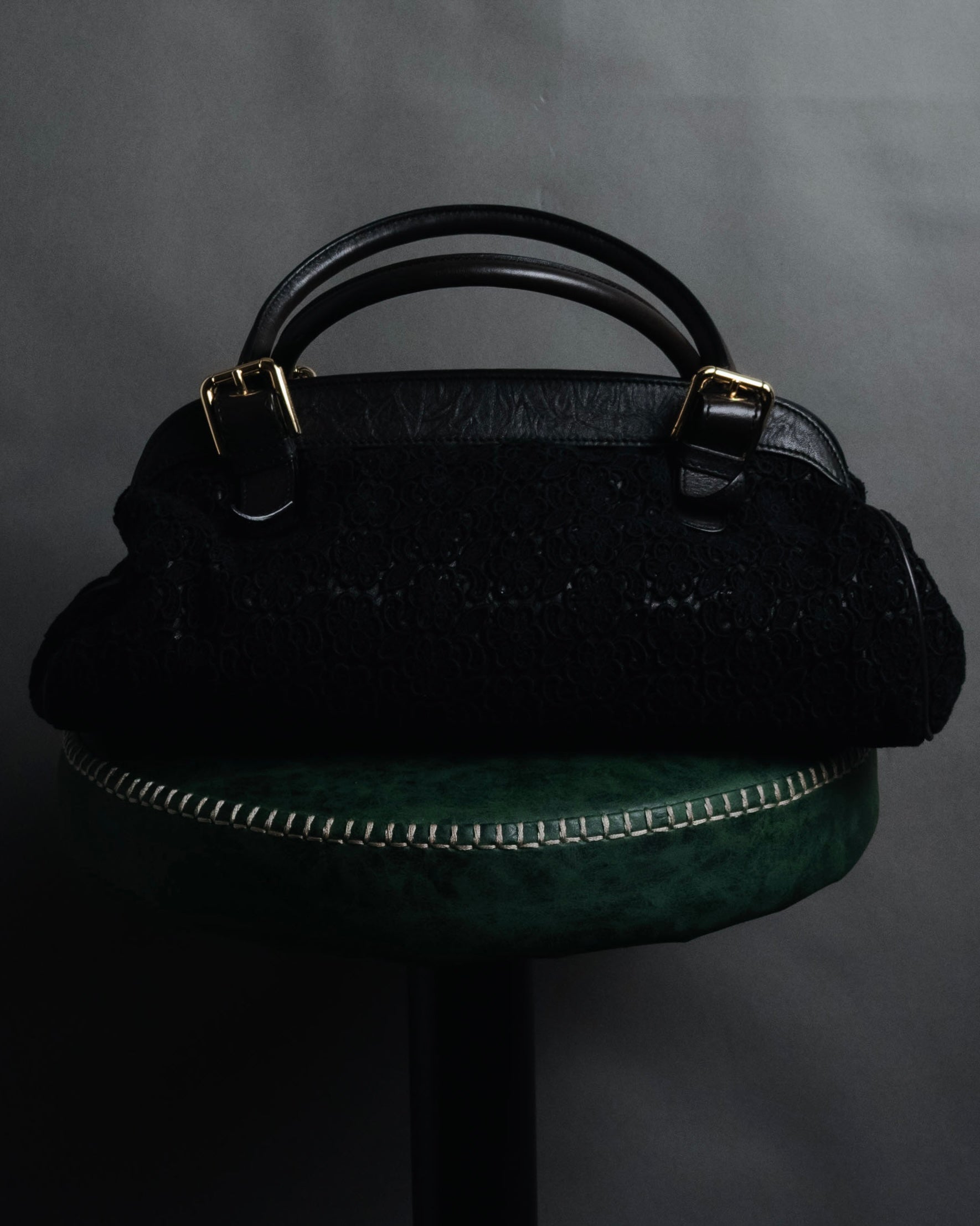 "DOLCE & GABBANA" 2005-06 Anniversary lace kisslock leather handbag