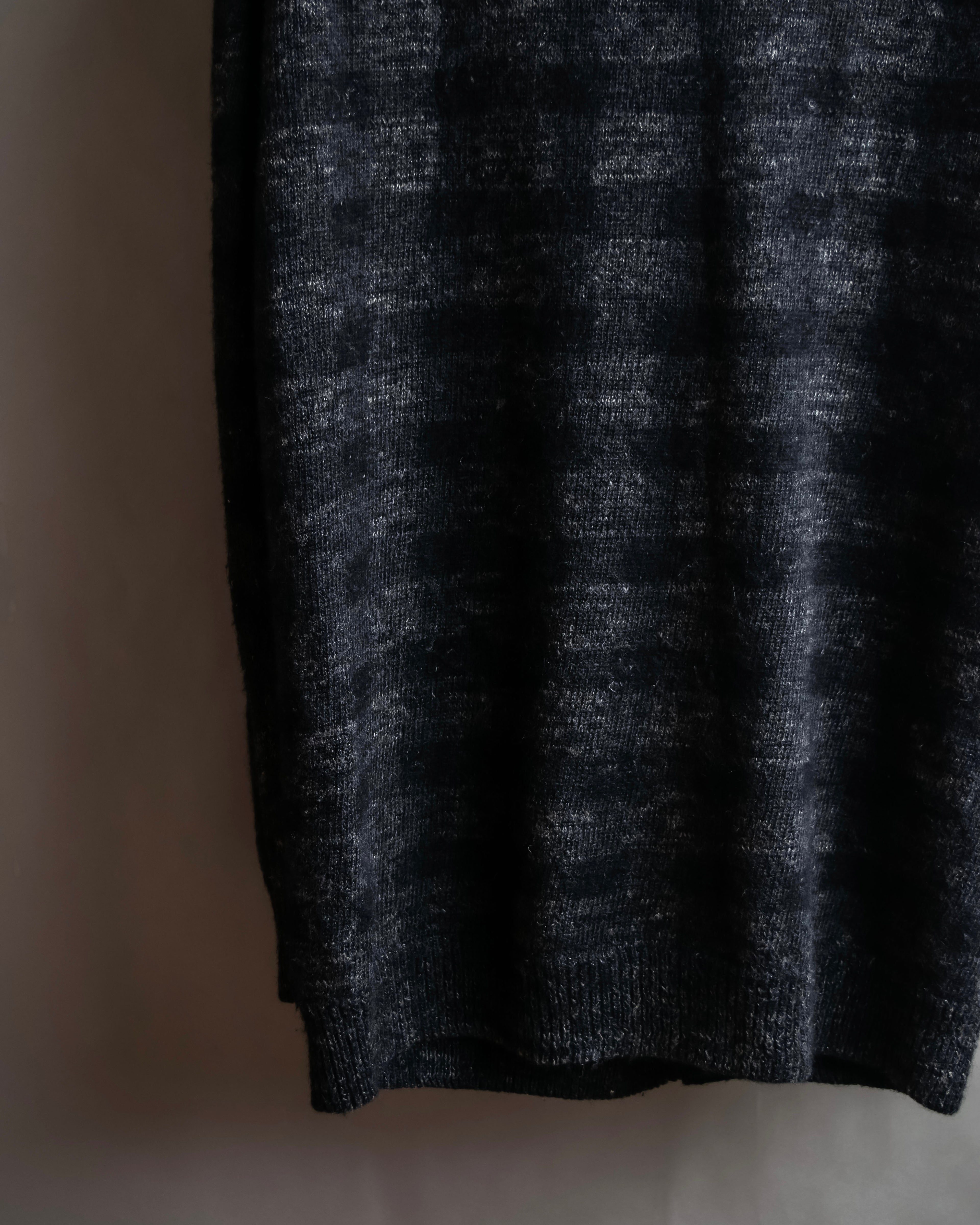 "CHANEL" Sample product hairy material light unevenness cardigan