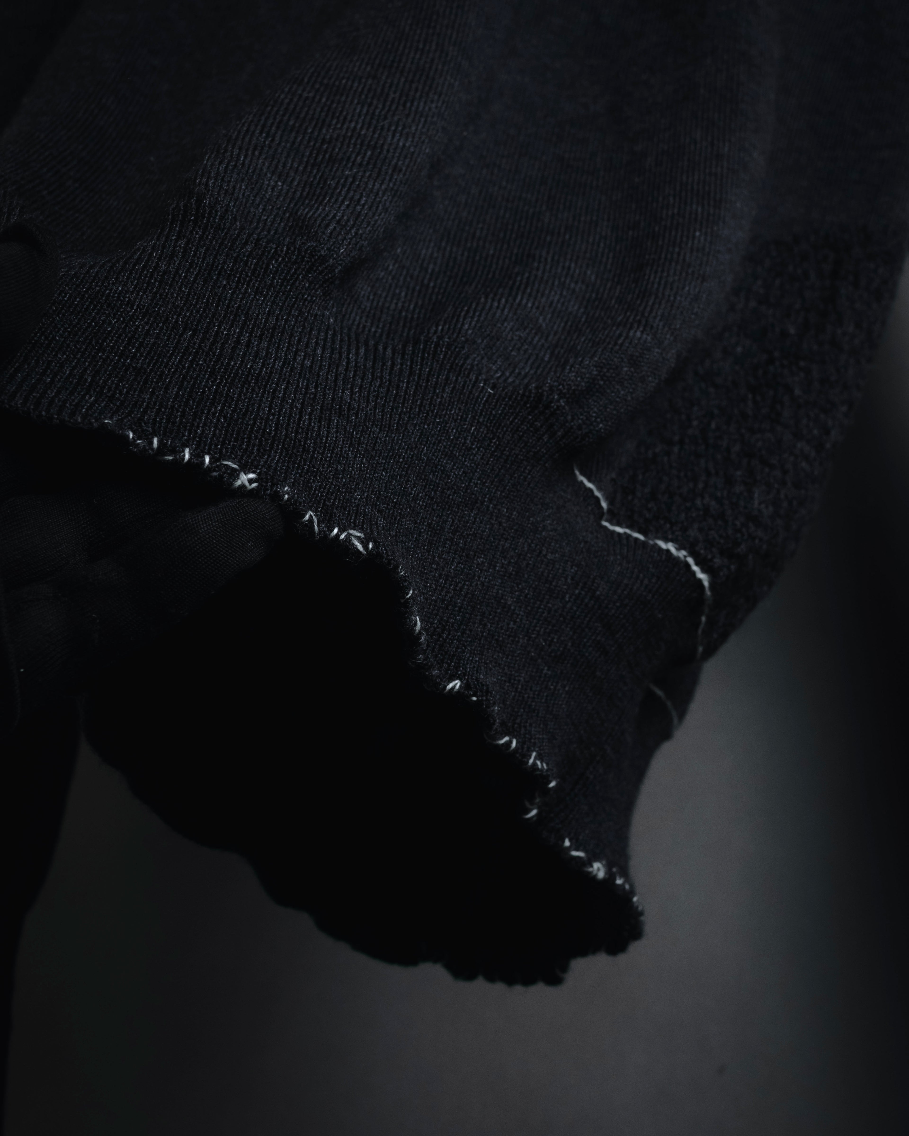 "Maison Margiela" 15AW deconstructed hand-stitched crewneck knit