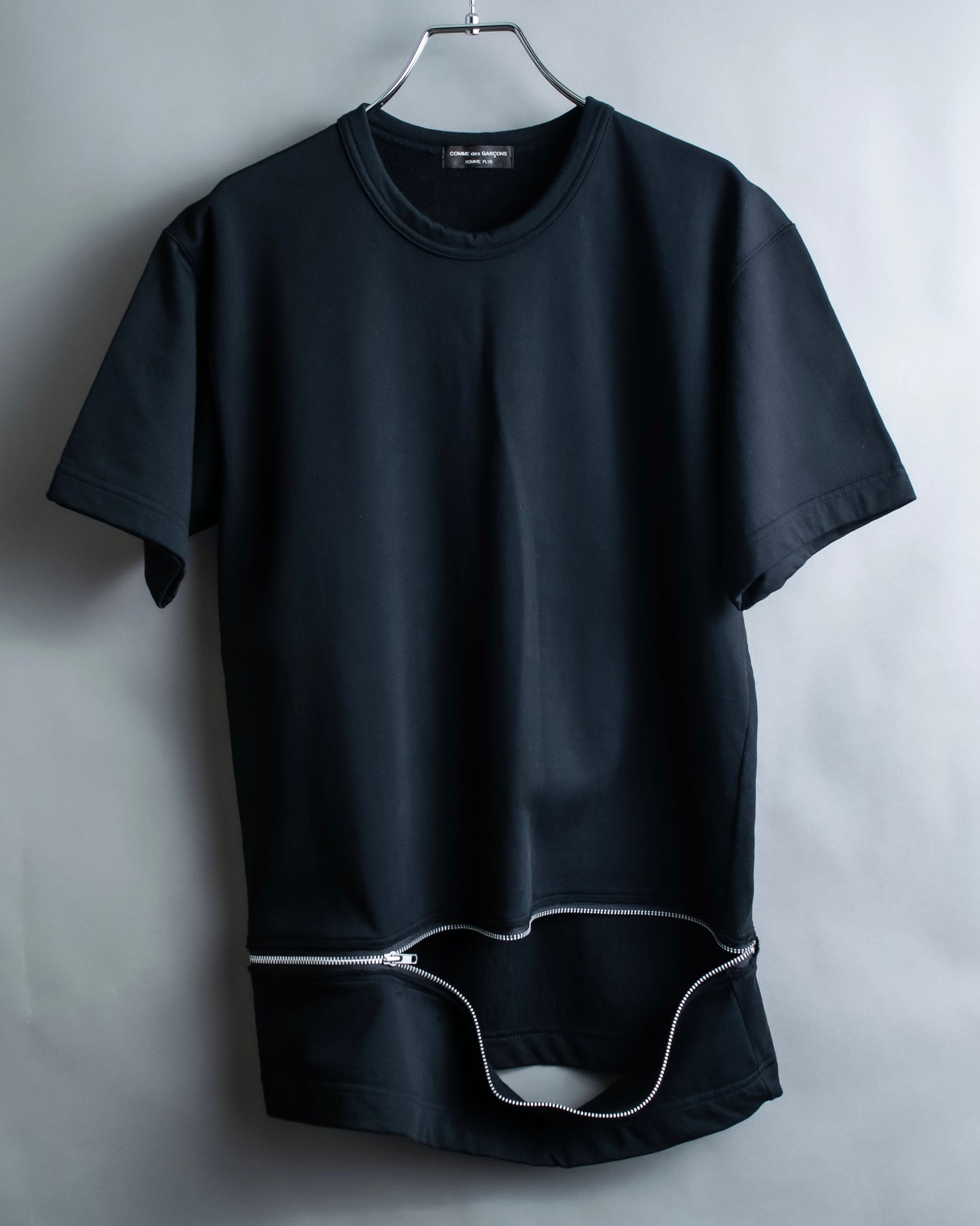 “Comme des Garçons Homme Plus” Zip attached detail T shirt