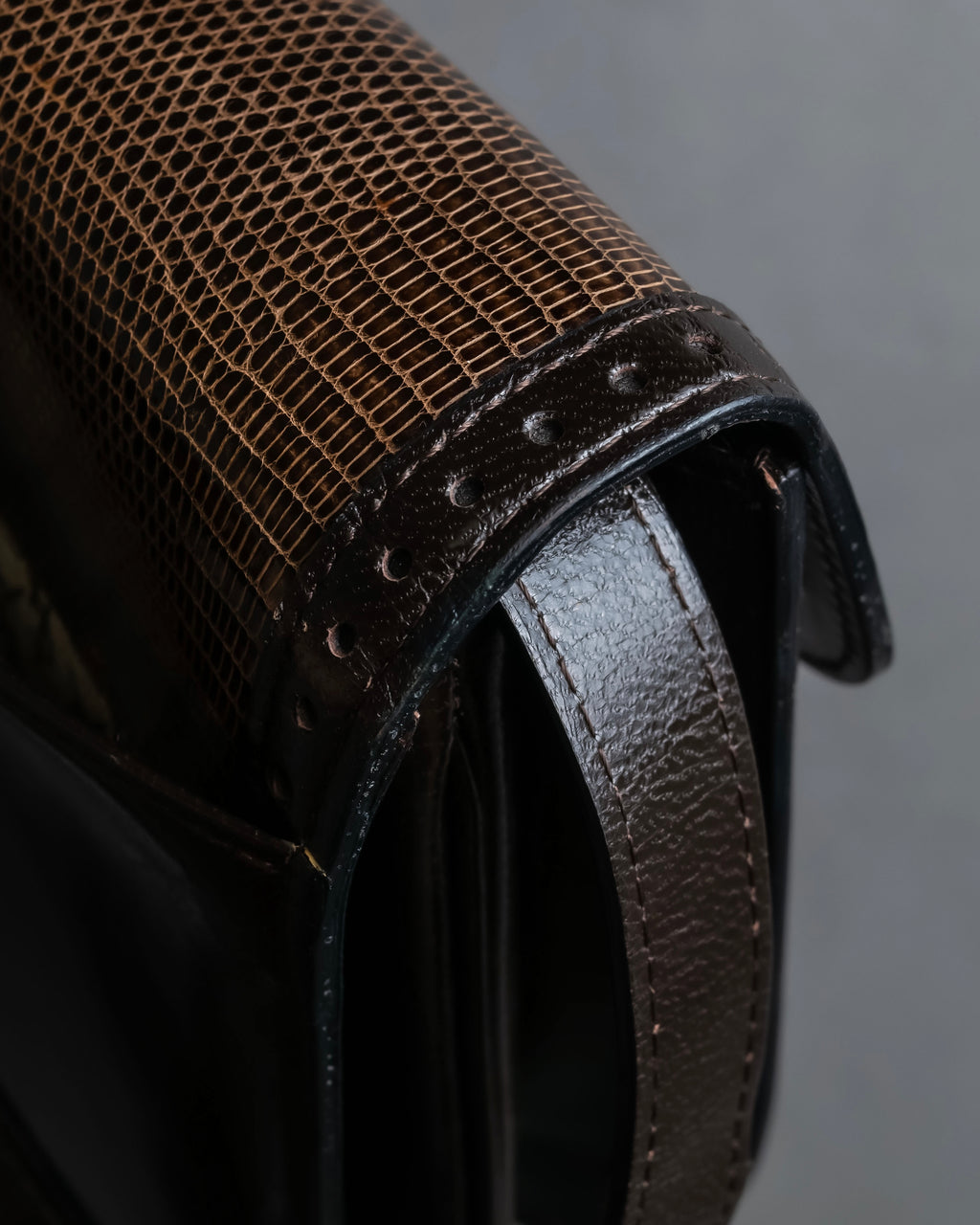 "YVES SAINT LAURENT" Brogue decorative design lizard embossed leather shoulder bag