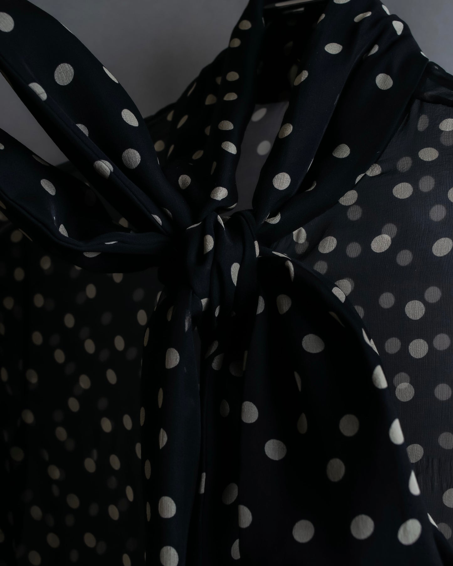 "Saint Laurent Paris 2020"
Ribbon detail polka dot pattern sheer shirt