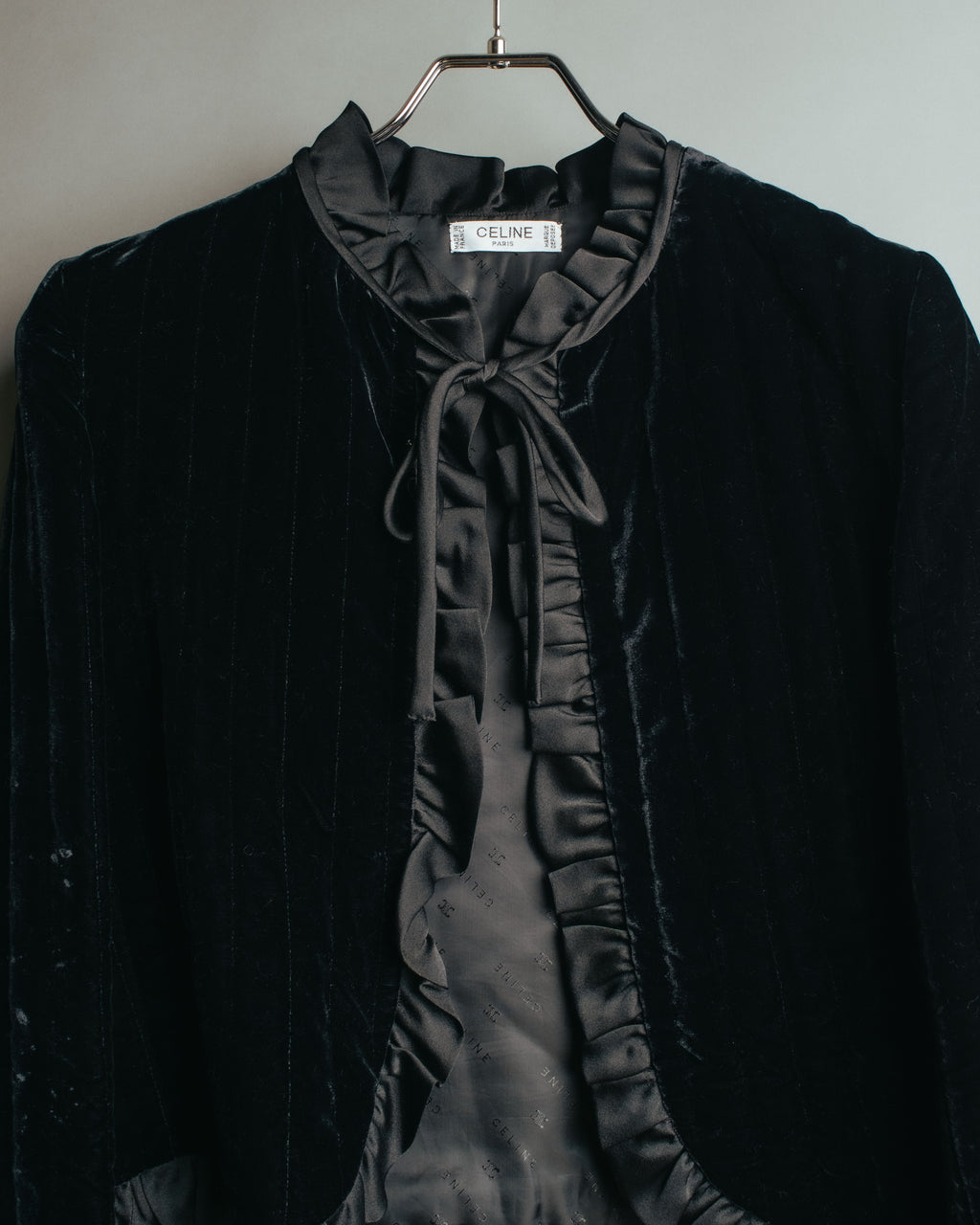 -SPECIAL- “CELINE” 80’s-90’s velvet frilled chain setup