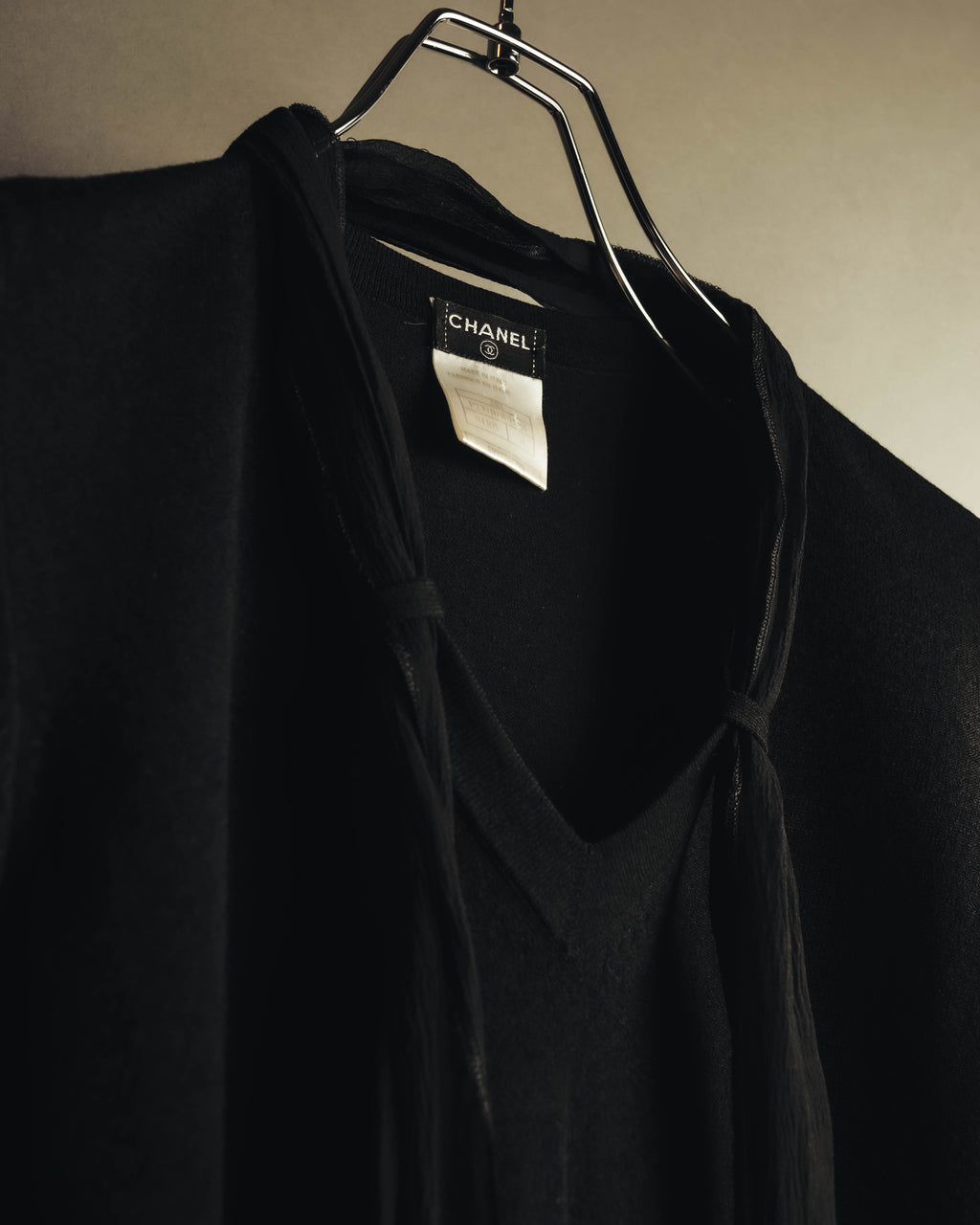-SPECIAL- "CHANEL" 04AW Sheer bow-tie knit top
