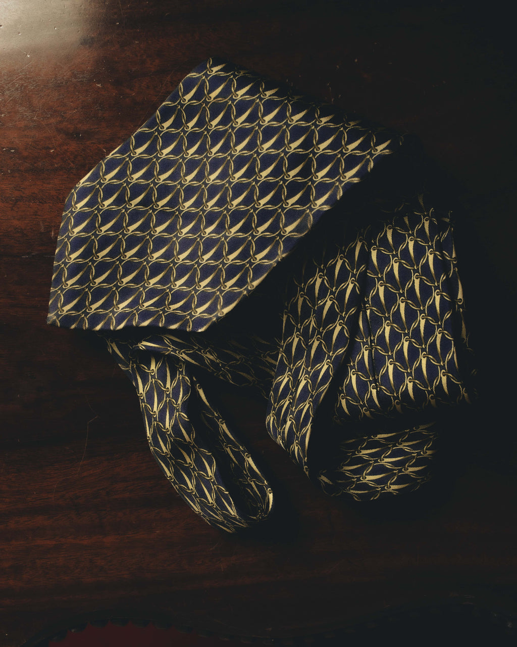 "GUCCI" 80's Nautical patterned silk necktie