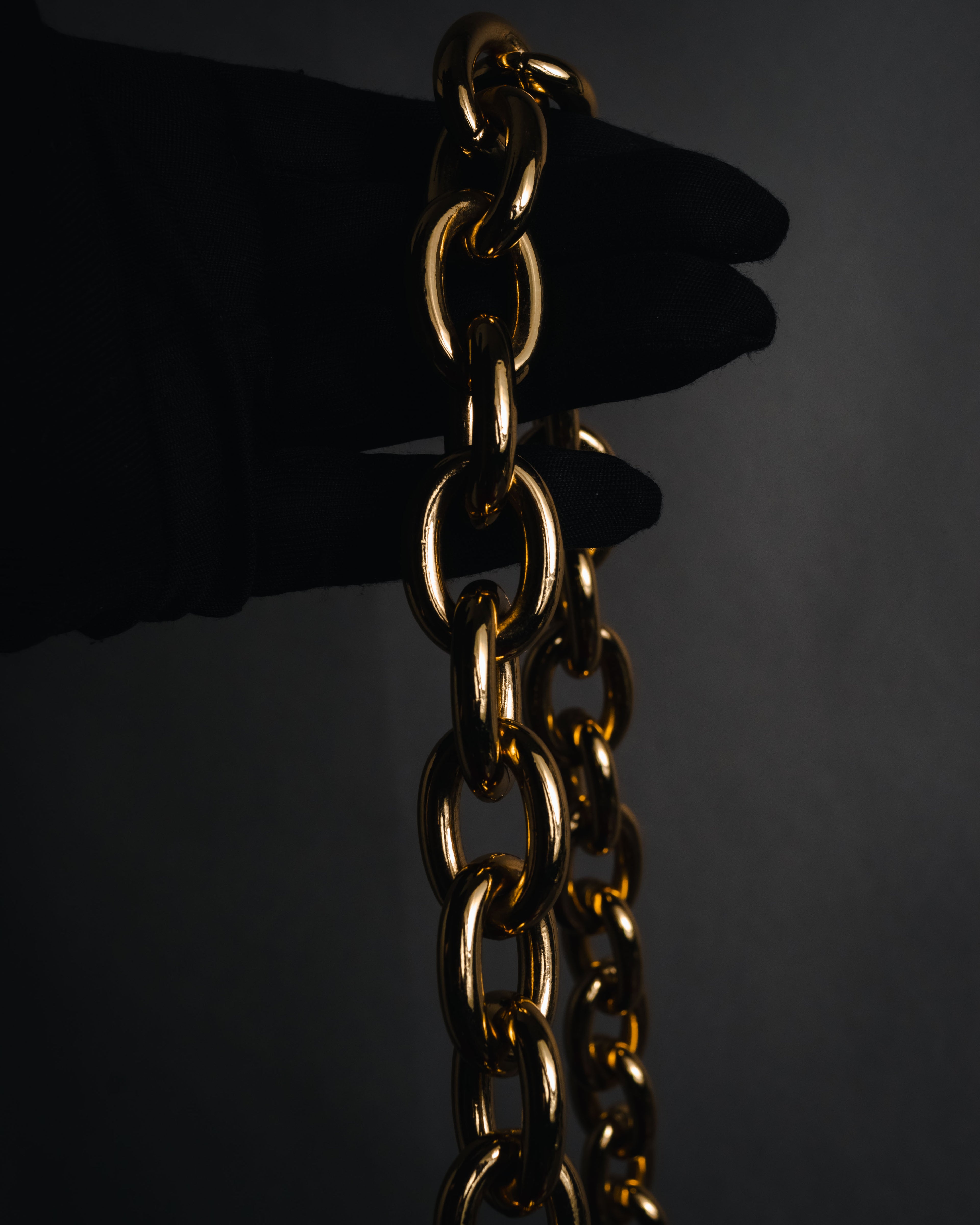 –SPECIAL– "BOTTEGA VENETA" 20’s sculptural chain pouch clutch